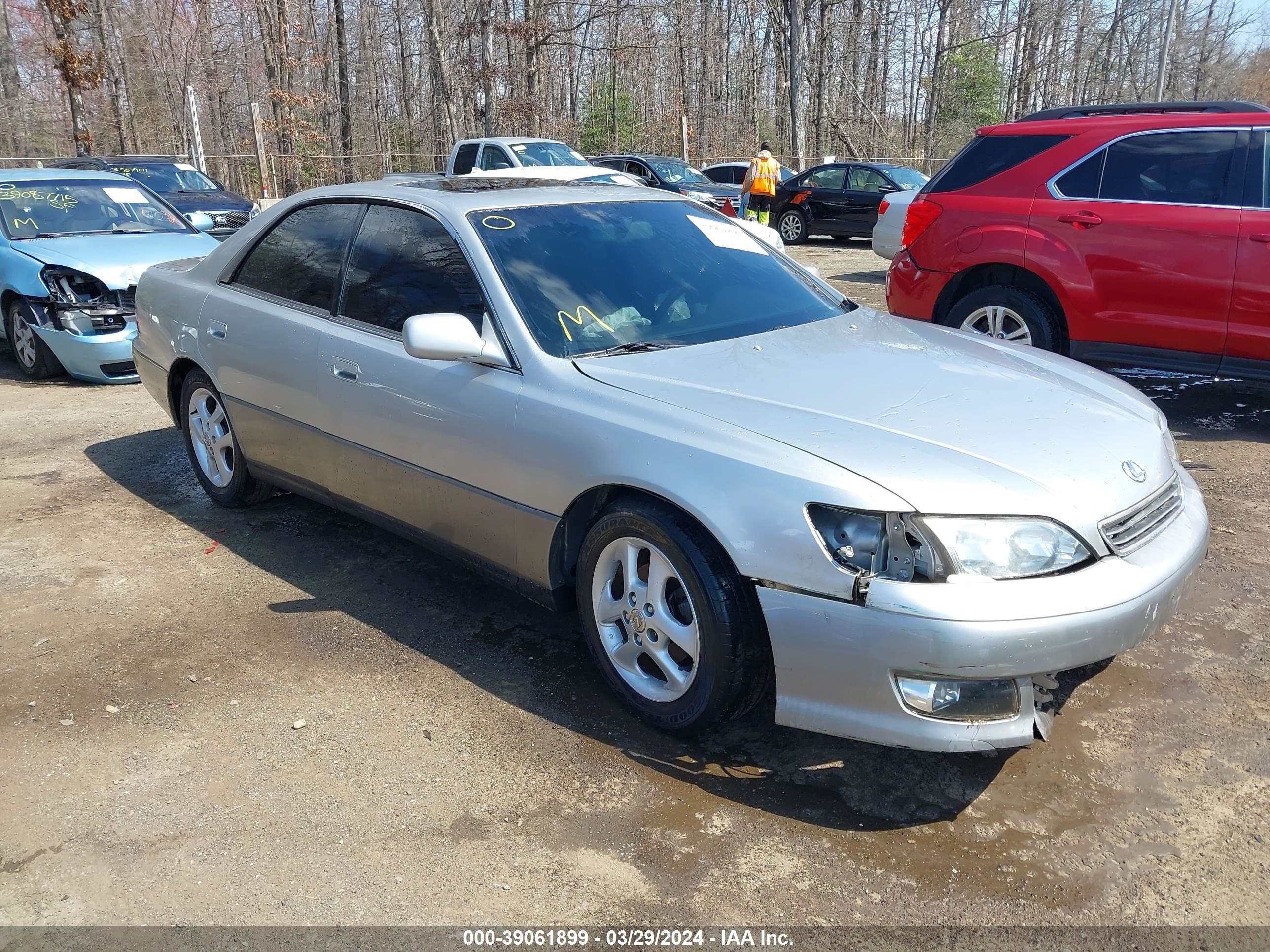 LEXUS ES 2000 jt8bf28g7y5089292