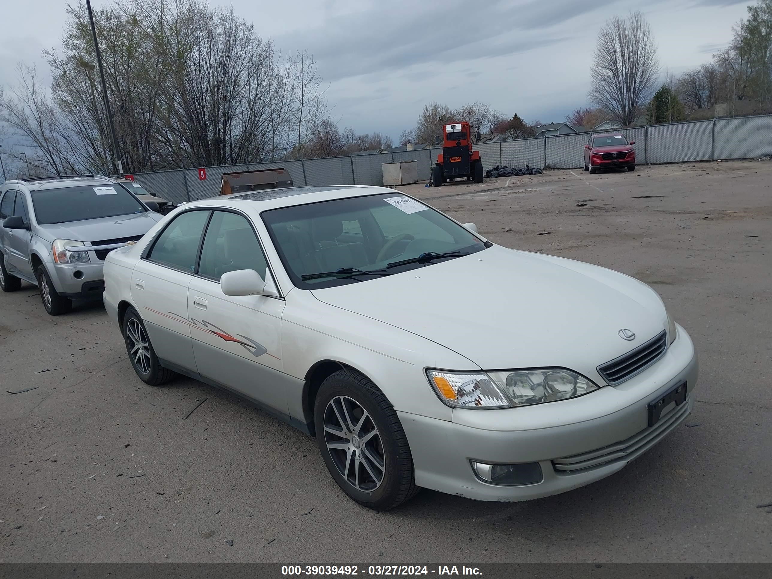 LEXUS ES 2000 jt8bf28g7y5096307