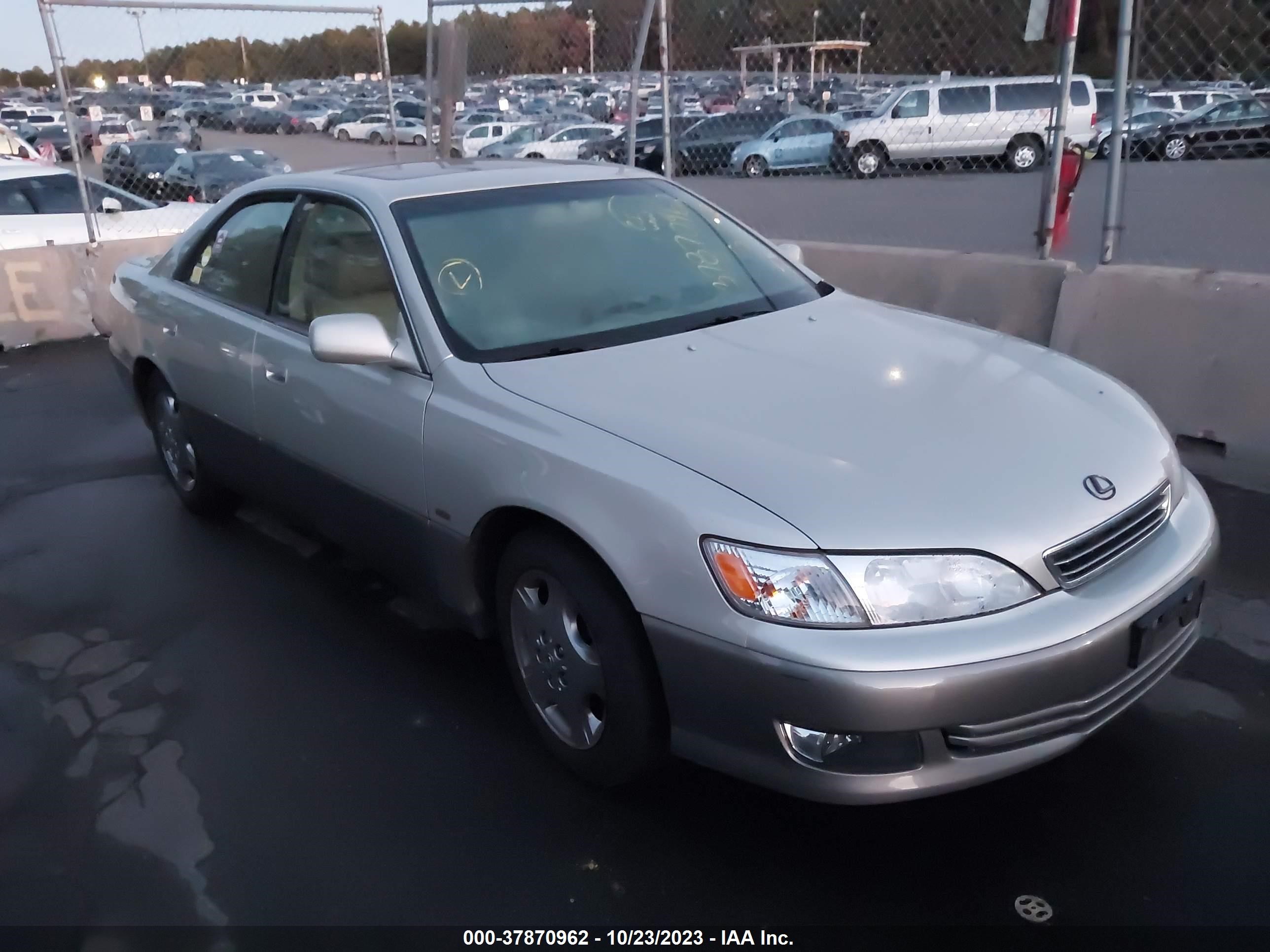 LEXUS ES 2001 jt8bf28g810309493