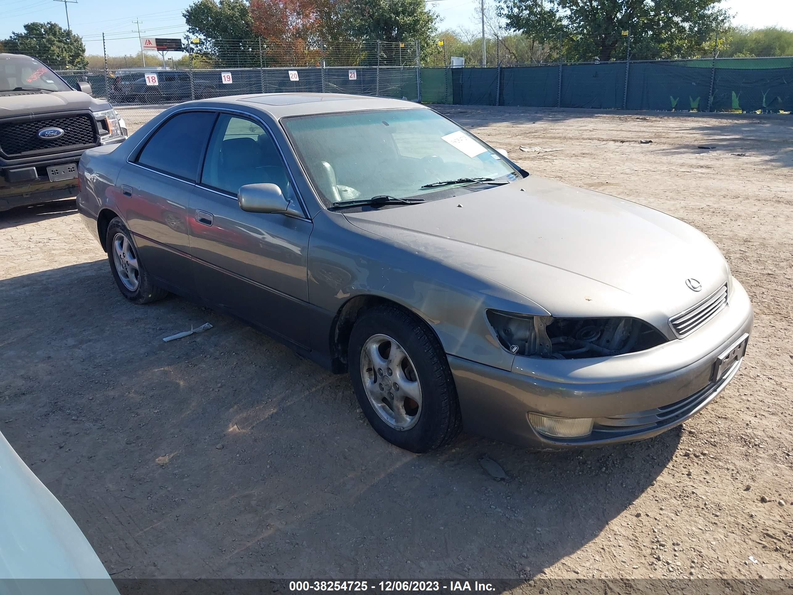 LEXUS ES 1998 jt8bf28g8w0097153