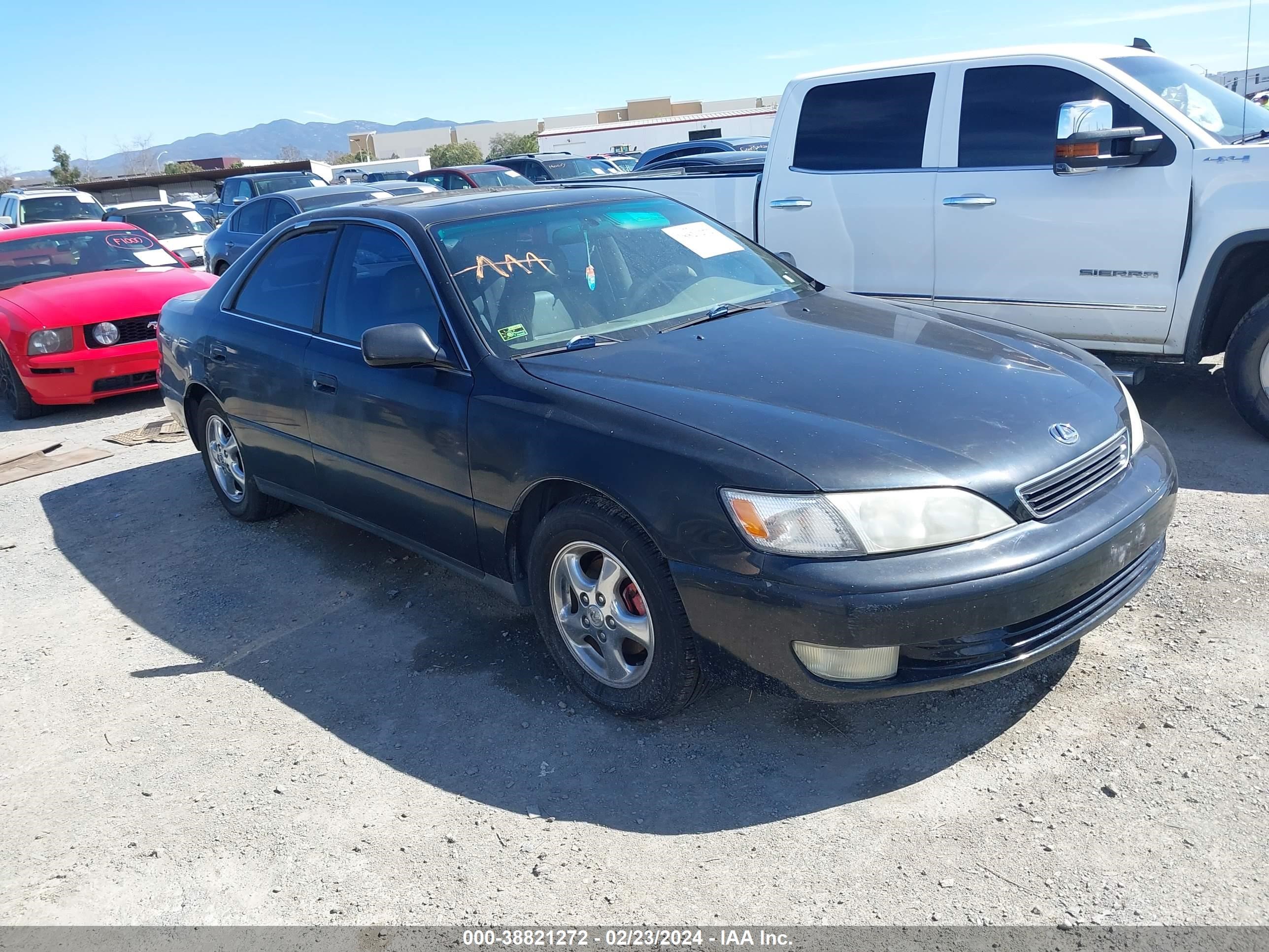 LEXUS ES 1998 jt8bf28g8w0108409