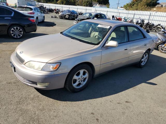 LEXUS ES300 1998 jt8bf28g8w0120835