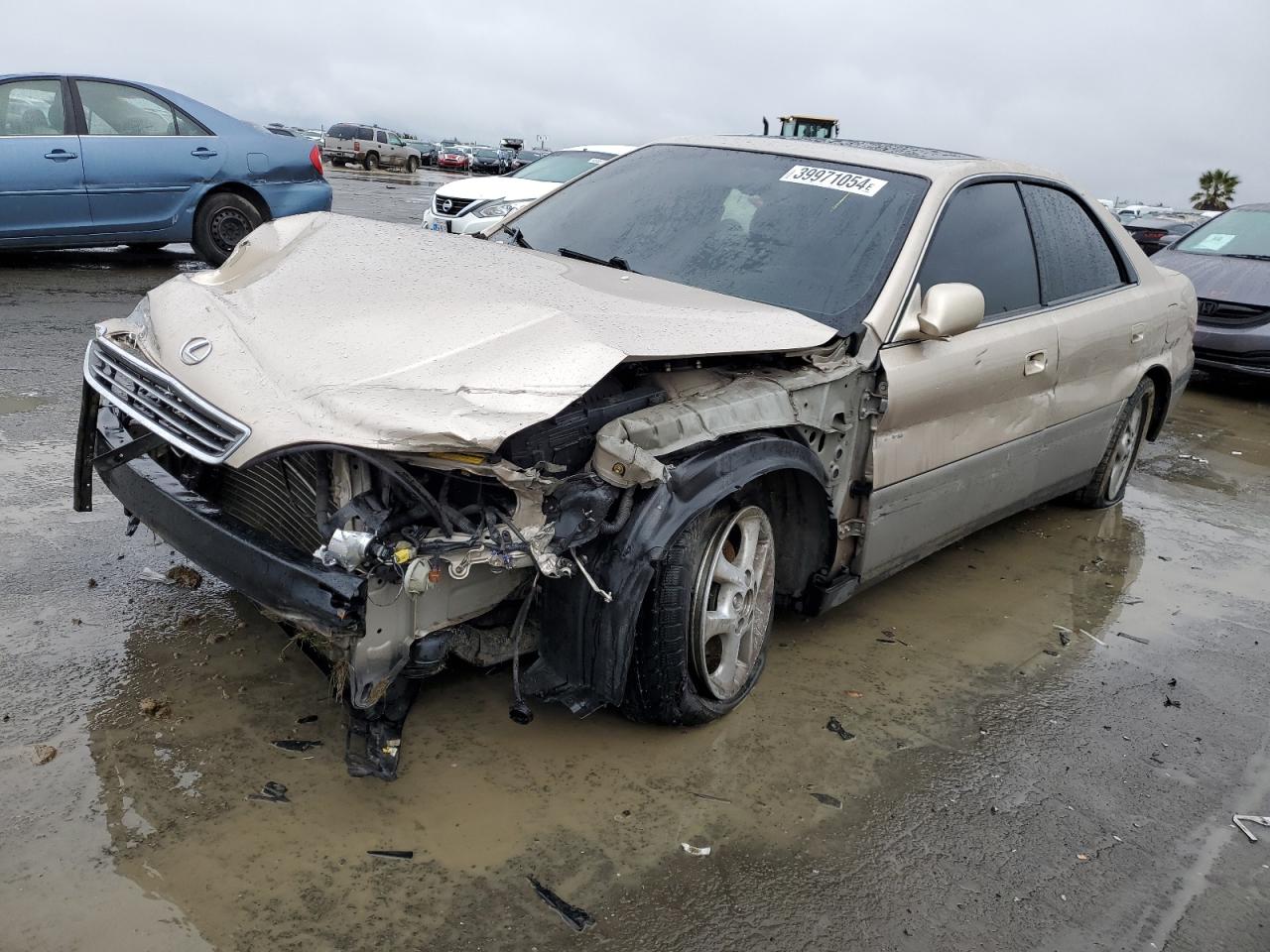 LEXUS ES 2000 jt8bf28g9y5103435