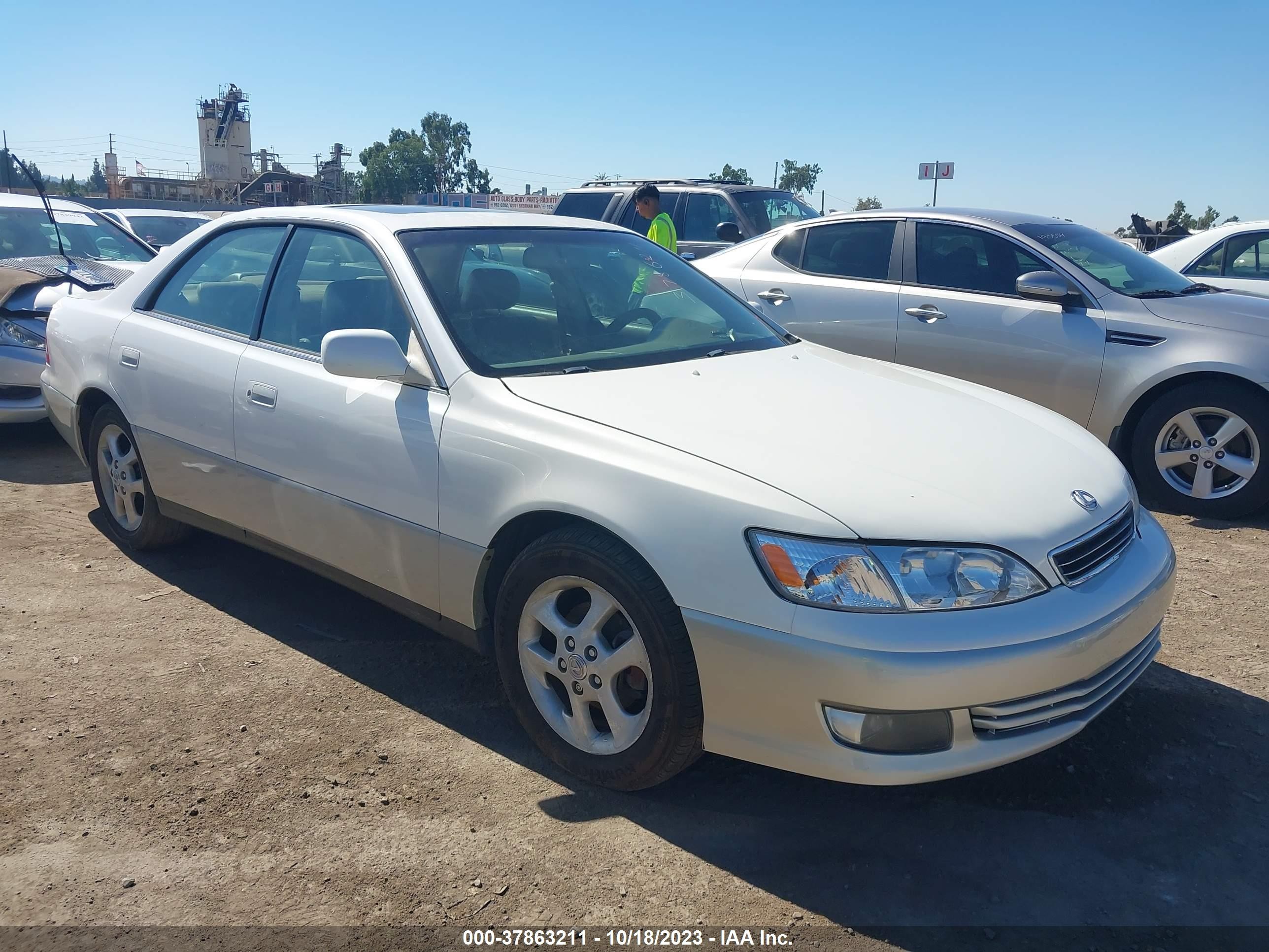 LEXUS ES 2001 jt8bf28gx10294320