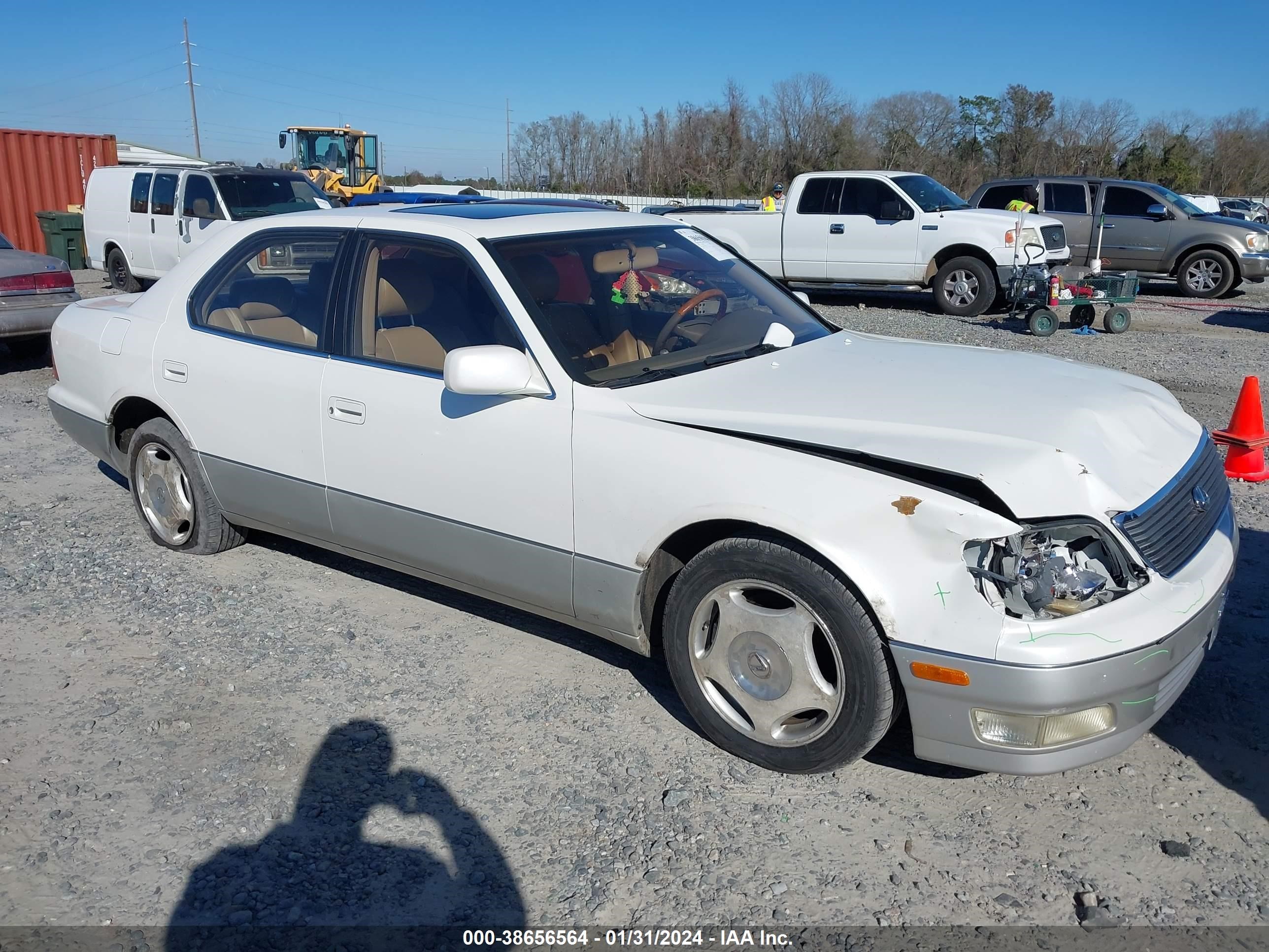 LEXUS LS 1999 jt8bh28f1x0157244