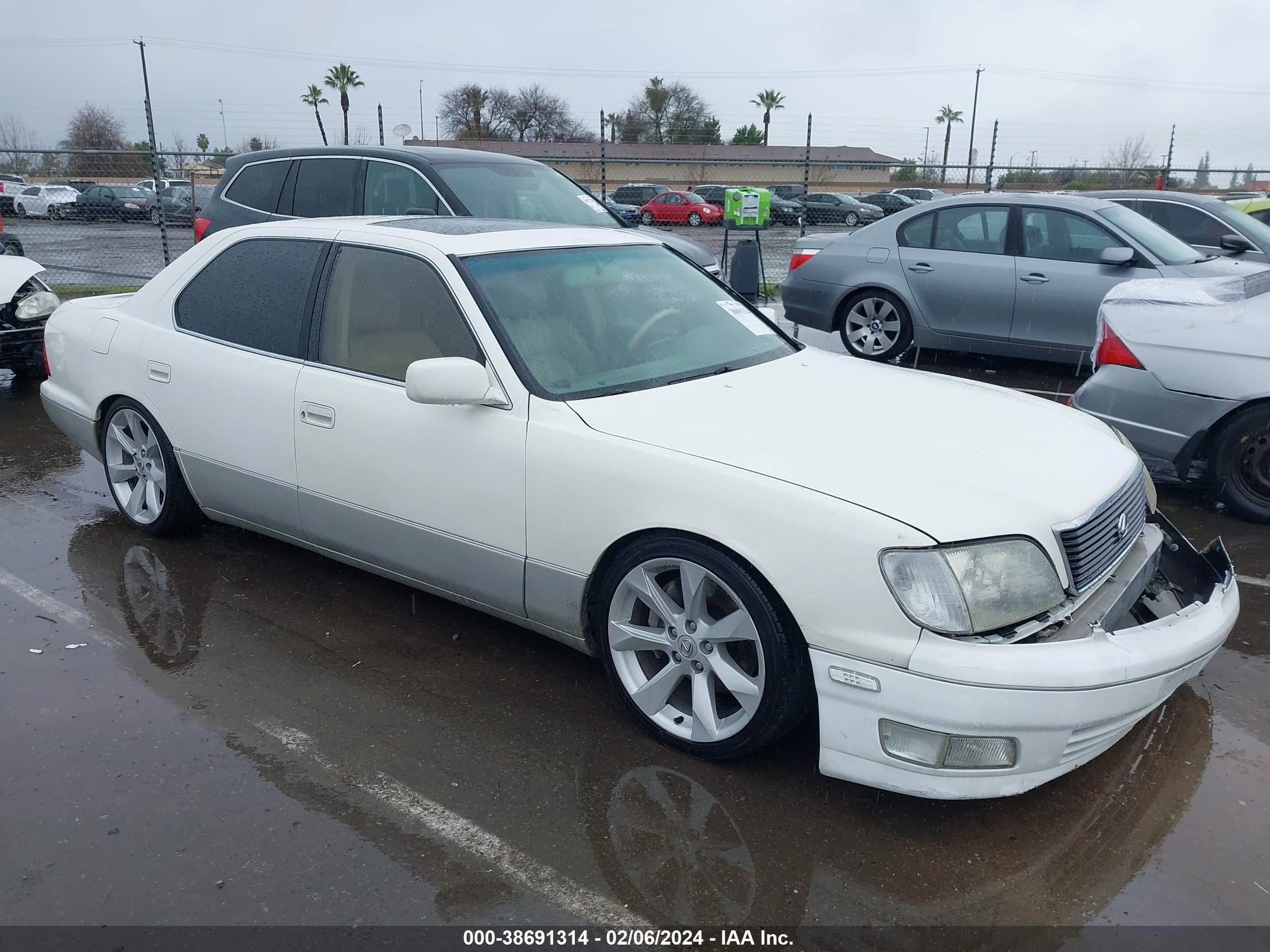 LEXUS LS 2000 jt8bh28f2y0172403