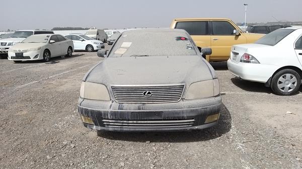 LEXUS LS400 1999 jt8bh28f4x0142012