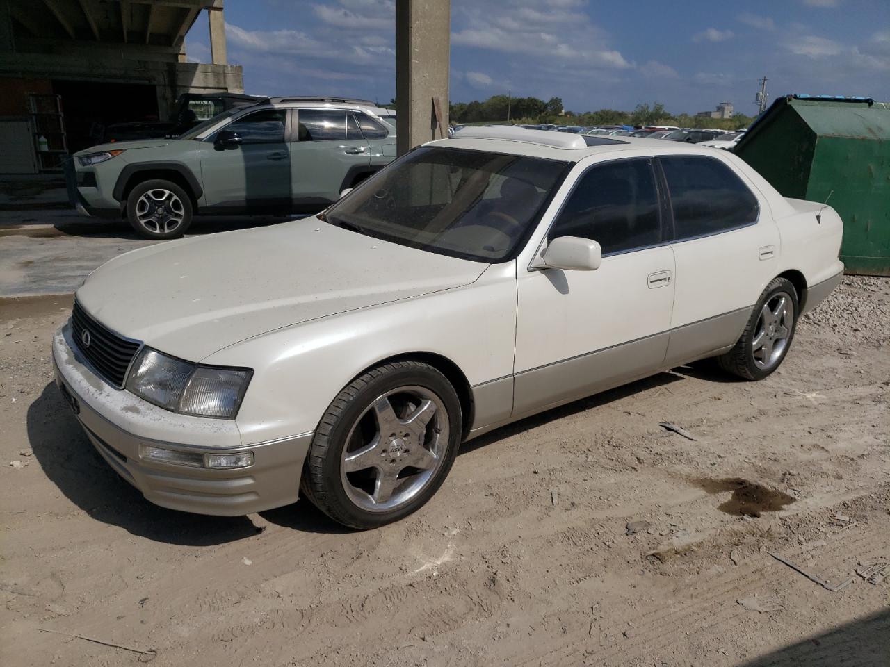 LEXUS LS 1997 jt8bh28f5v0073330