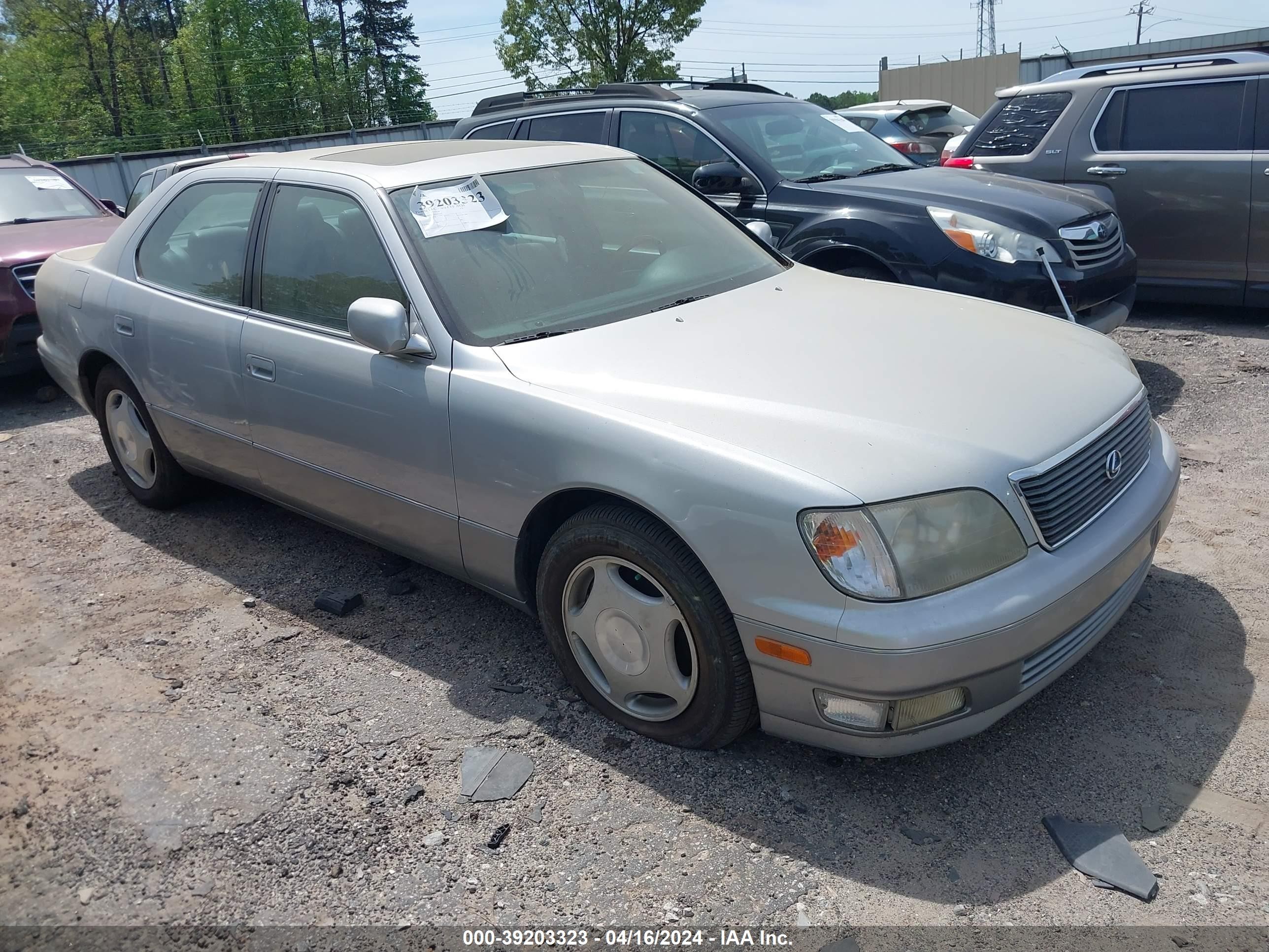 LEXUS LS 1999 jt8bh28fxx0162894