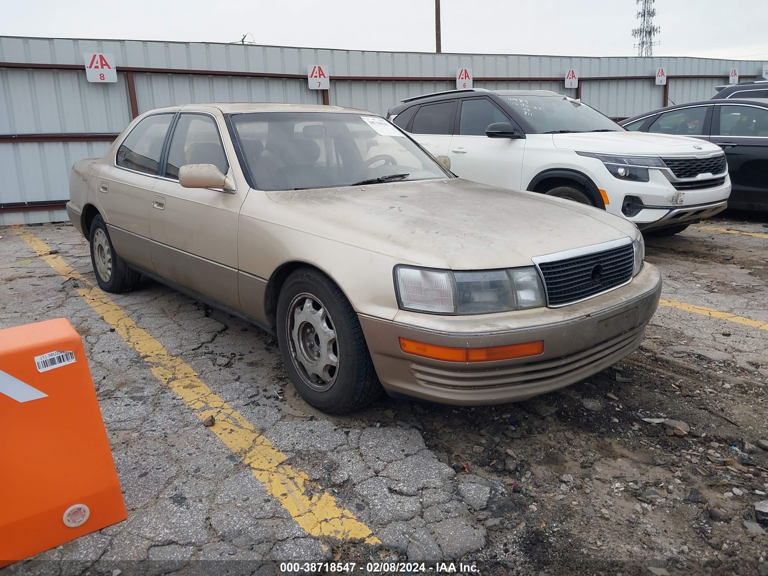 LEXUS LS 1992 jt8uf11e2n0137821