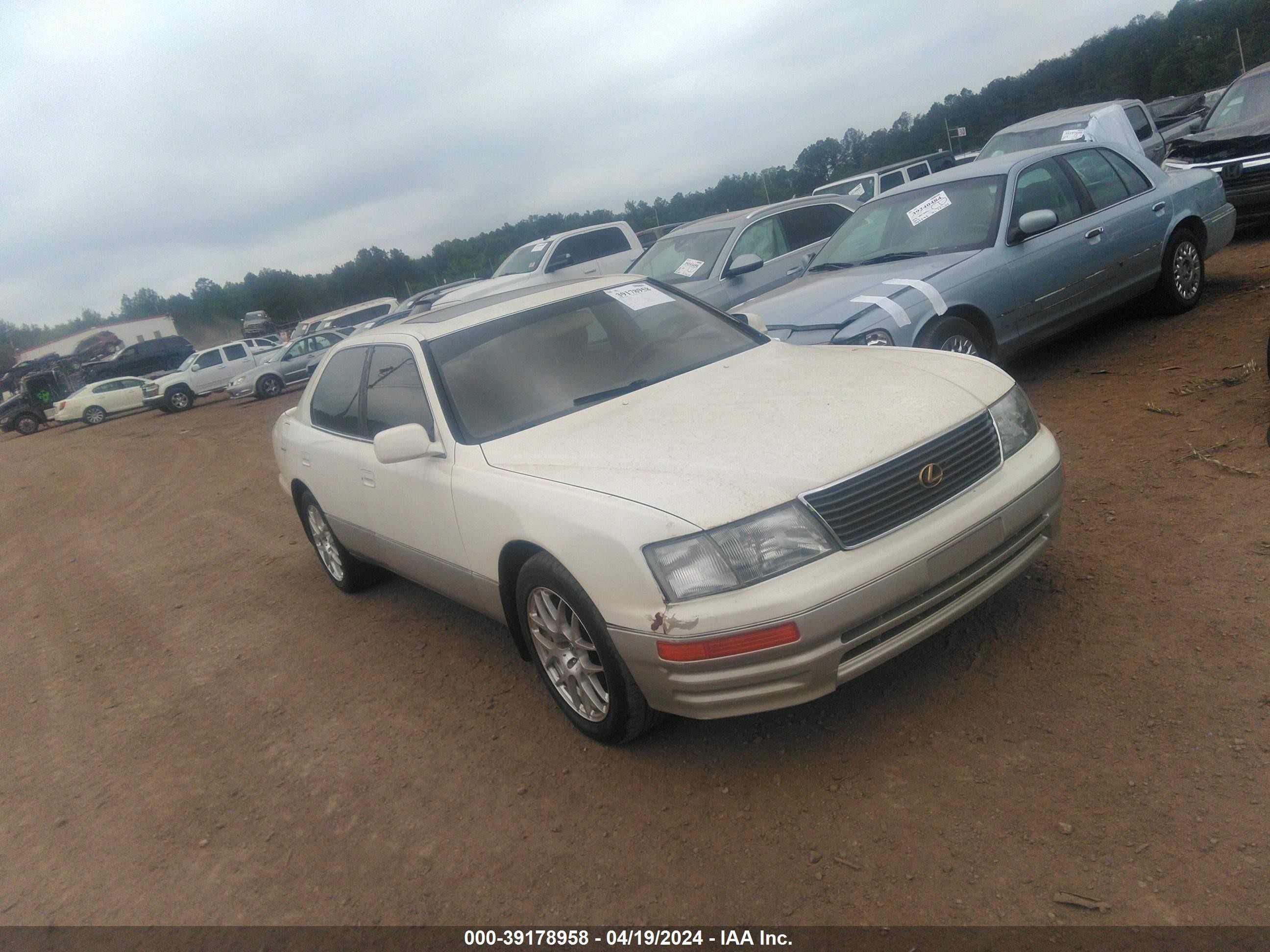 LEXUS LS 1995 jt8uf22e2s0003522