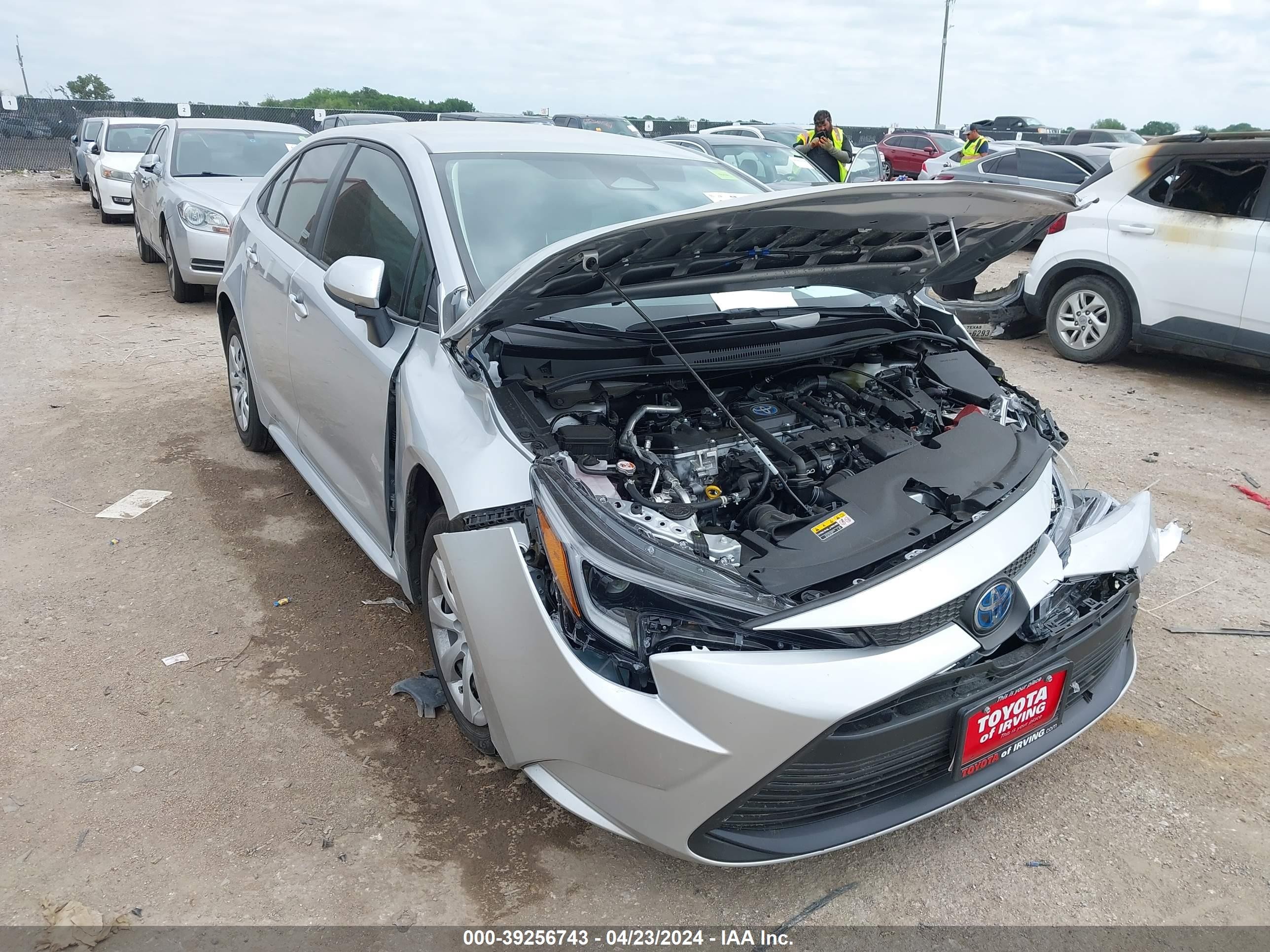 TOYOTA COROLLA 2024 jtdbcmfe2r3045303