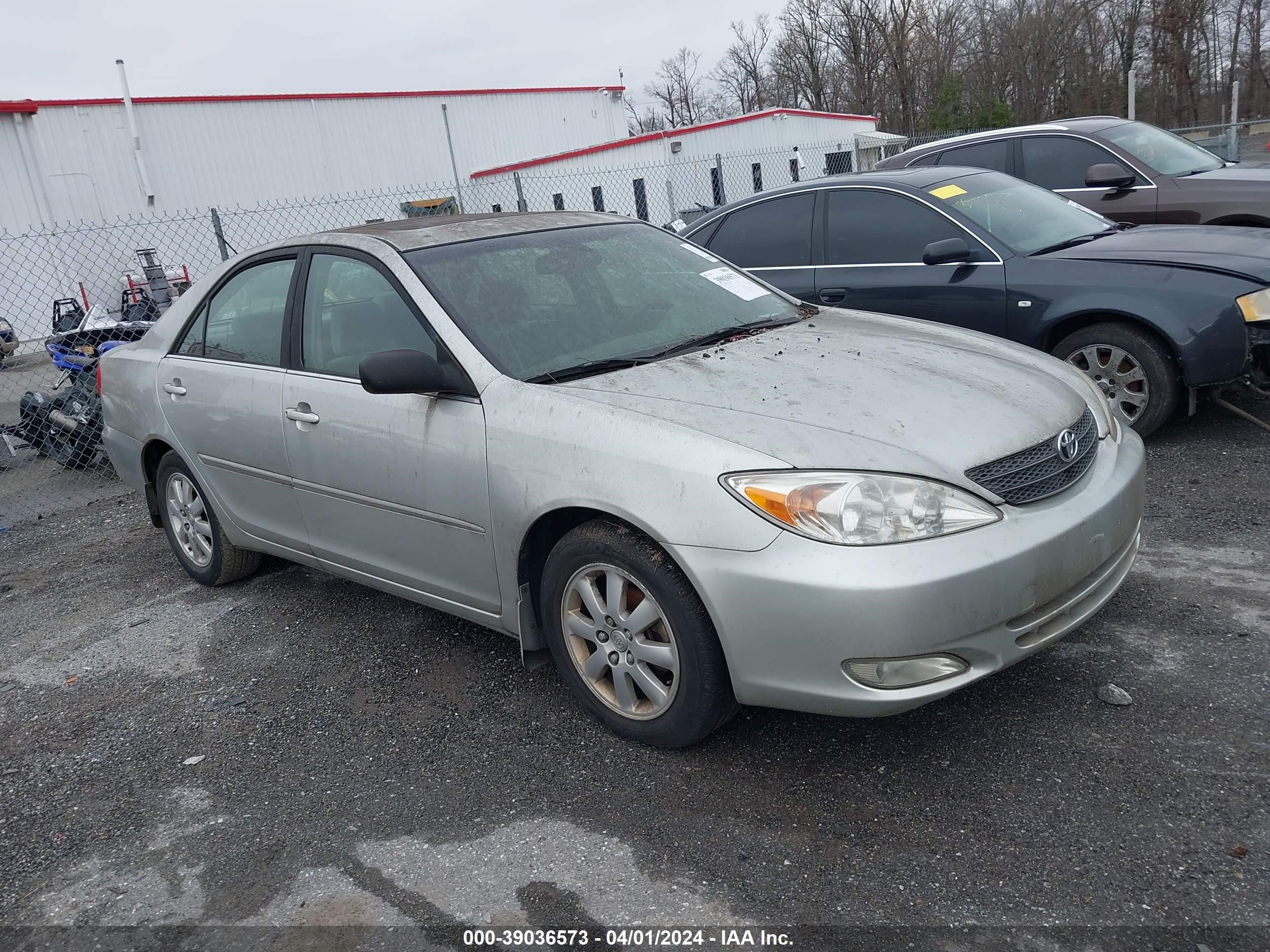 TOYOTA CAMRY 2003 jtdbe30k030186933