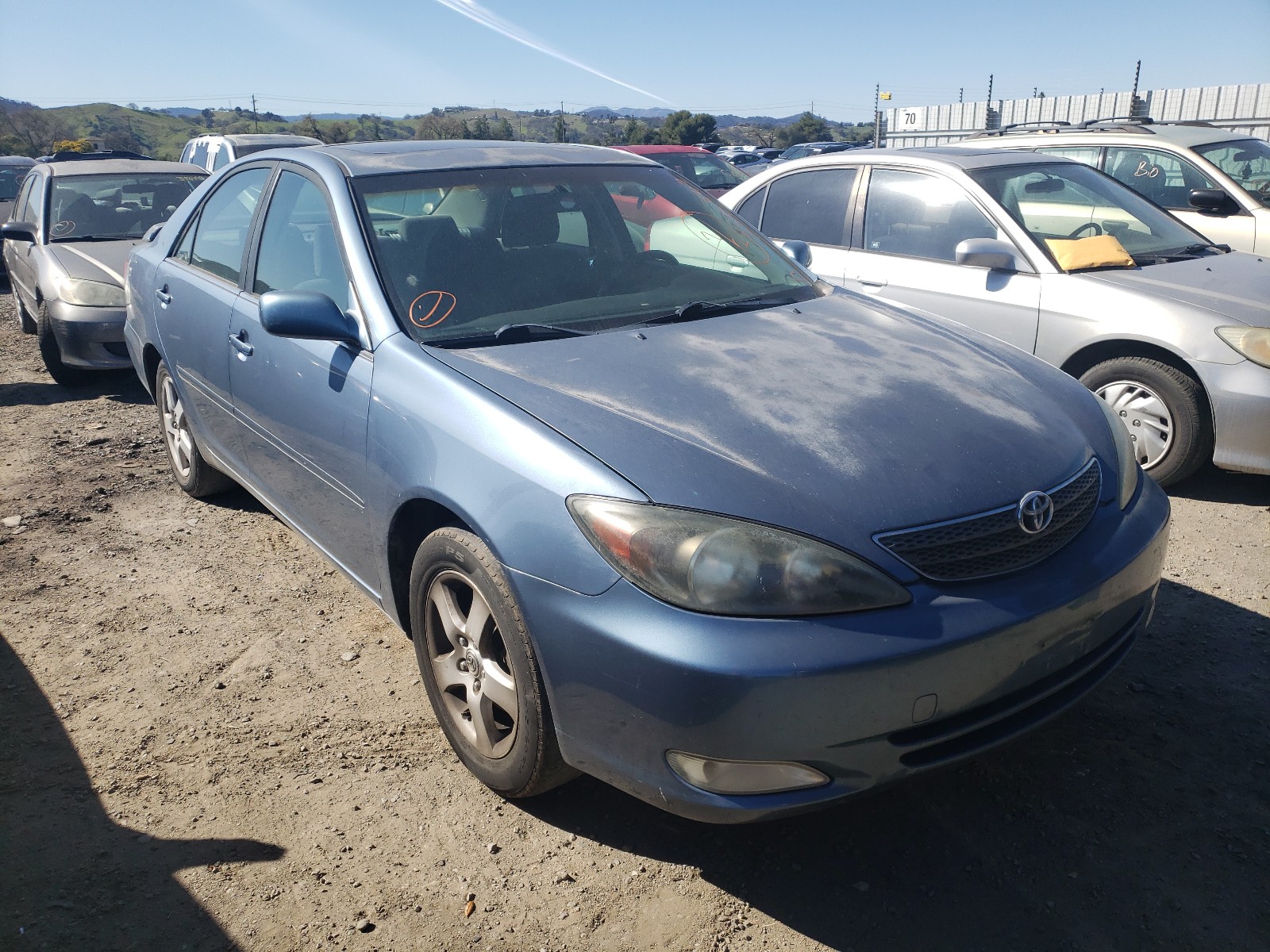 TOYOTA CAMRY LE 2002 jtdbe30k120051796