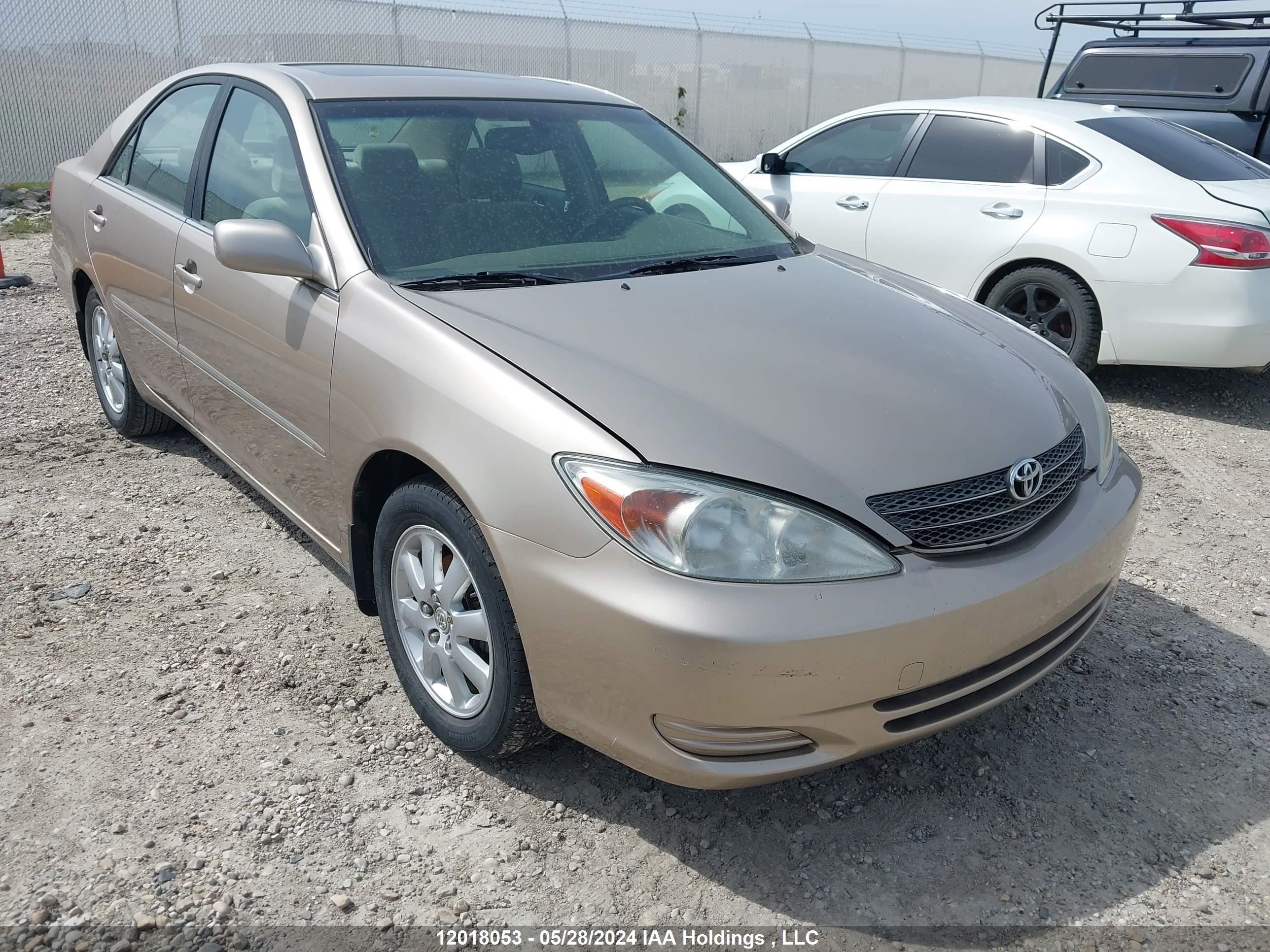 TOYOTA CAMRY 2002 jtdbe30k920011918