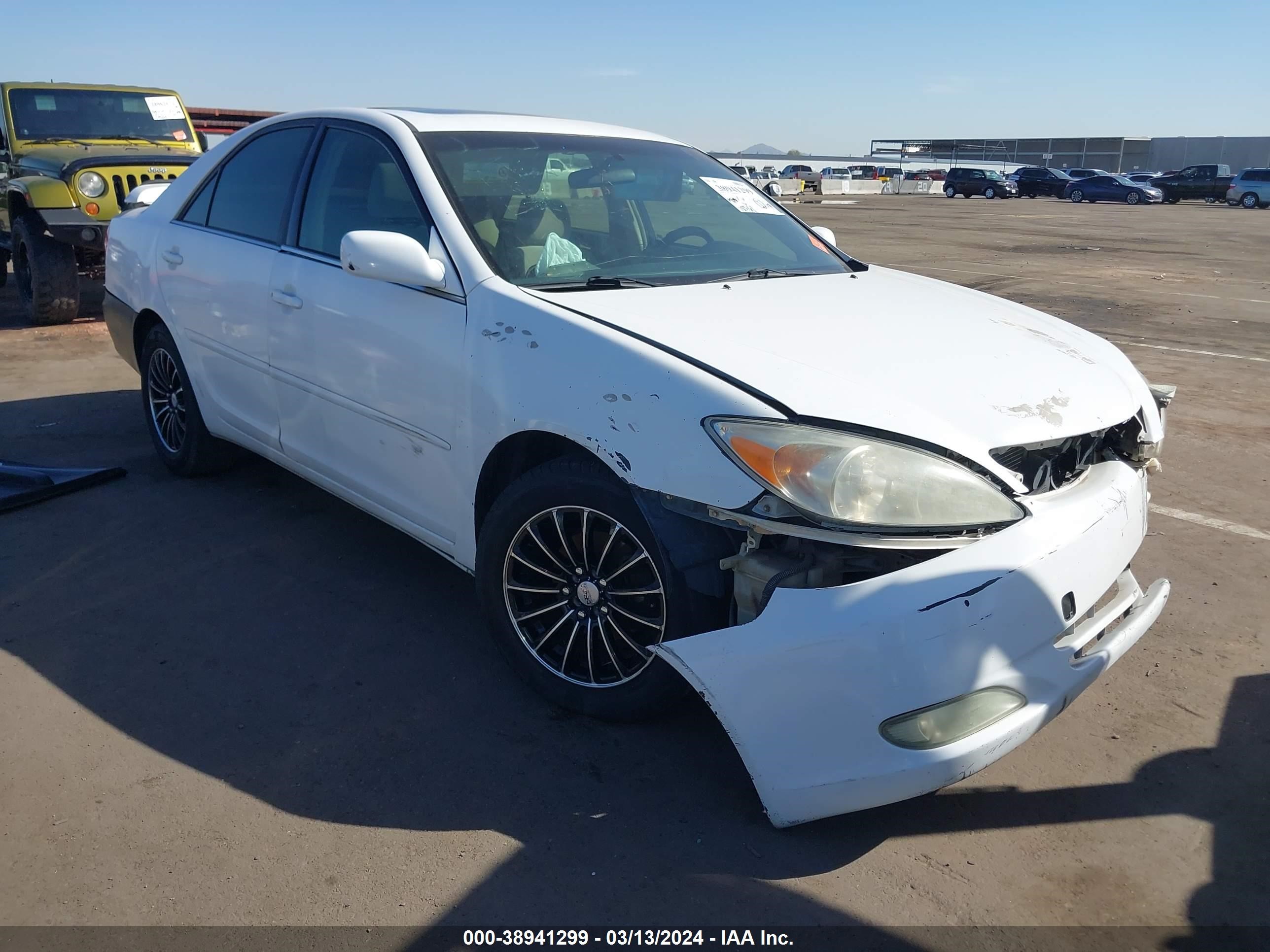 TOYOTA CAMRY 2002 jtdbe30k920017296