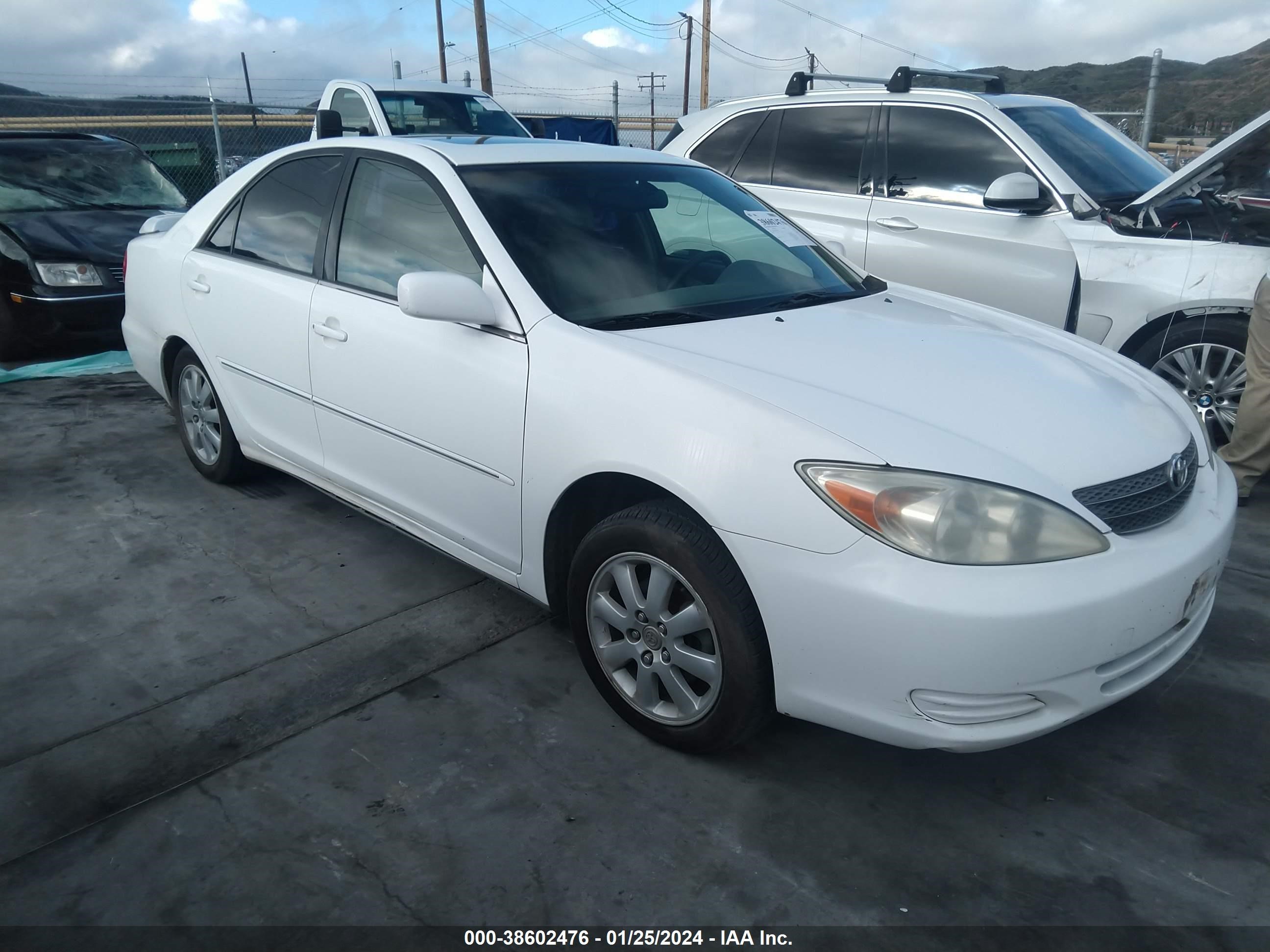 TOYOTA CAMRY 2002 jtdbe30k920133985