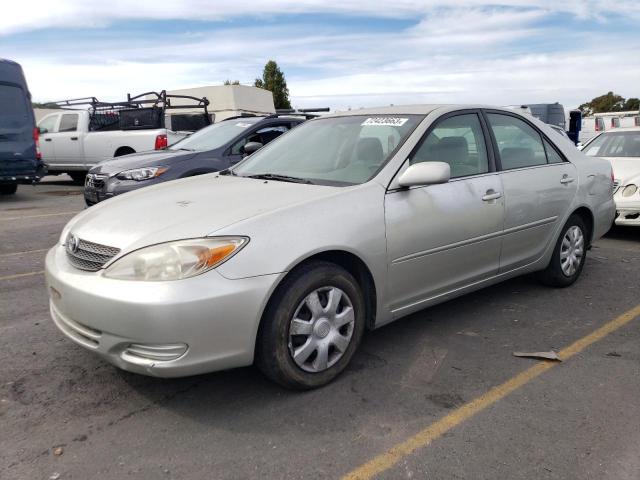 TOYOTA CAMRY LE 2002 jtdbe32k020071437