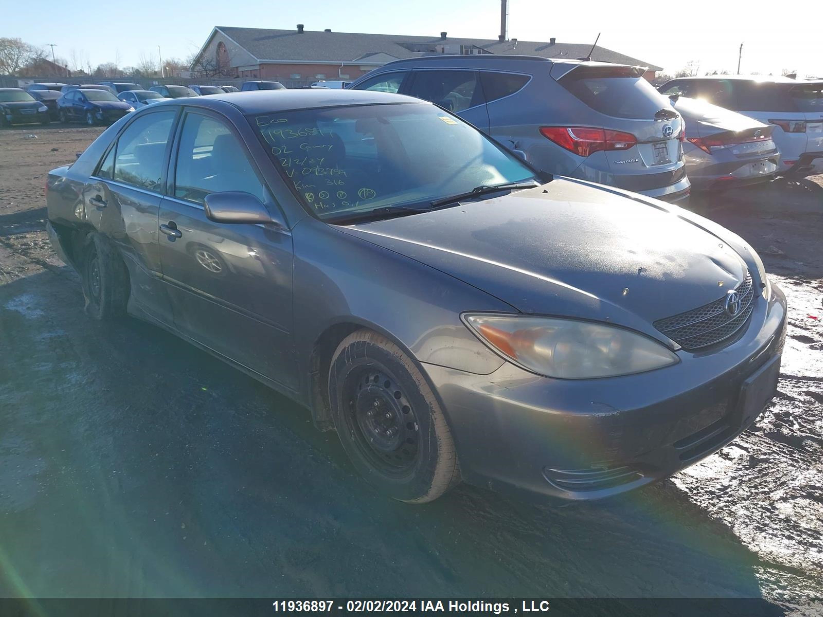 TOYOTA CAMRY 2002 jtdbe32k020093759