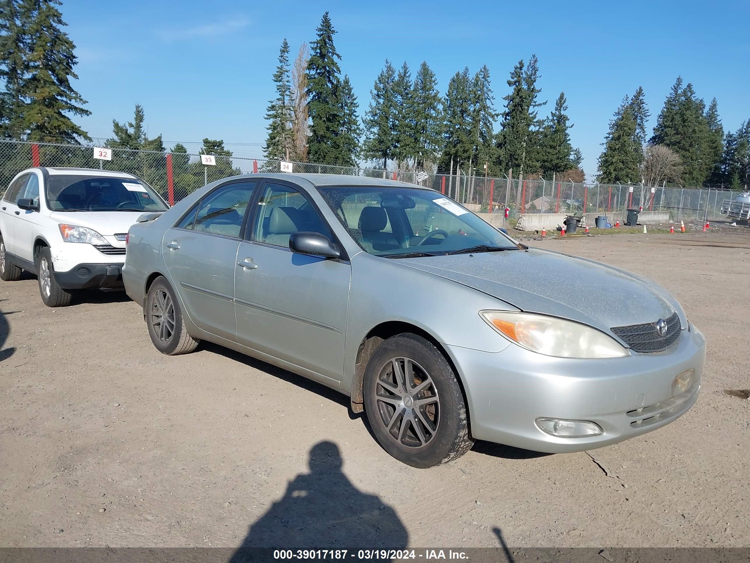 TOYOTA CAMRY 2003 jtdbe32k030184936