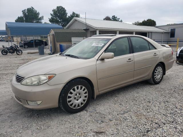 TOYOTA CAMRY LE 2005 jtdbe32k053031653