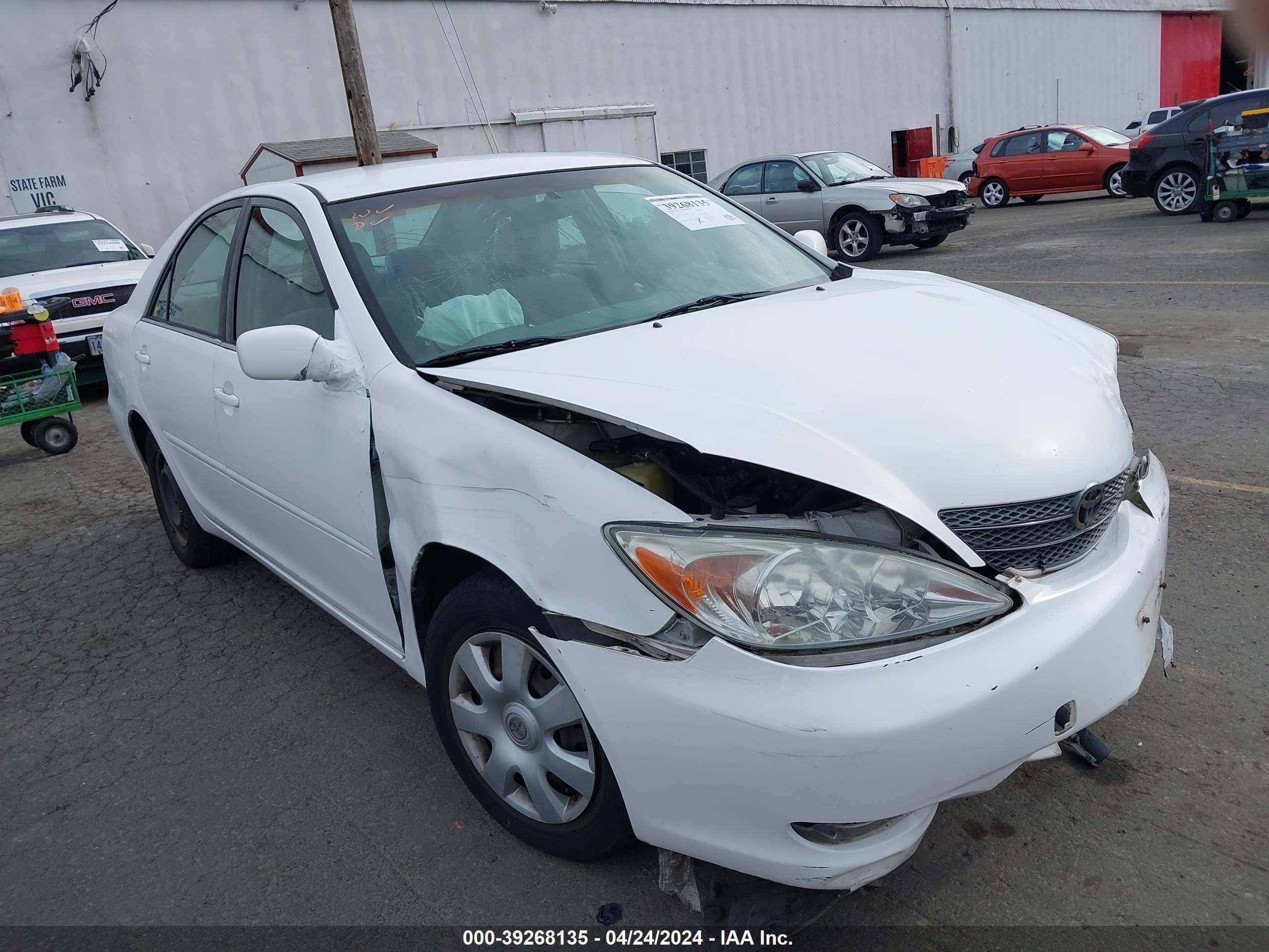 TOYOTA CAMRY 2002 jtdbe32k120051360