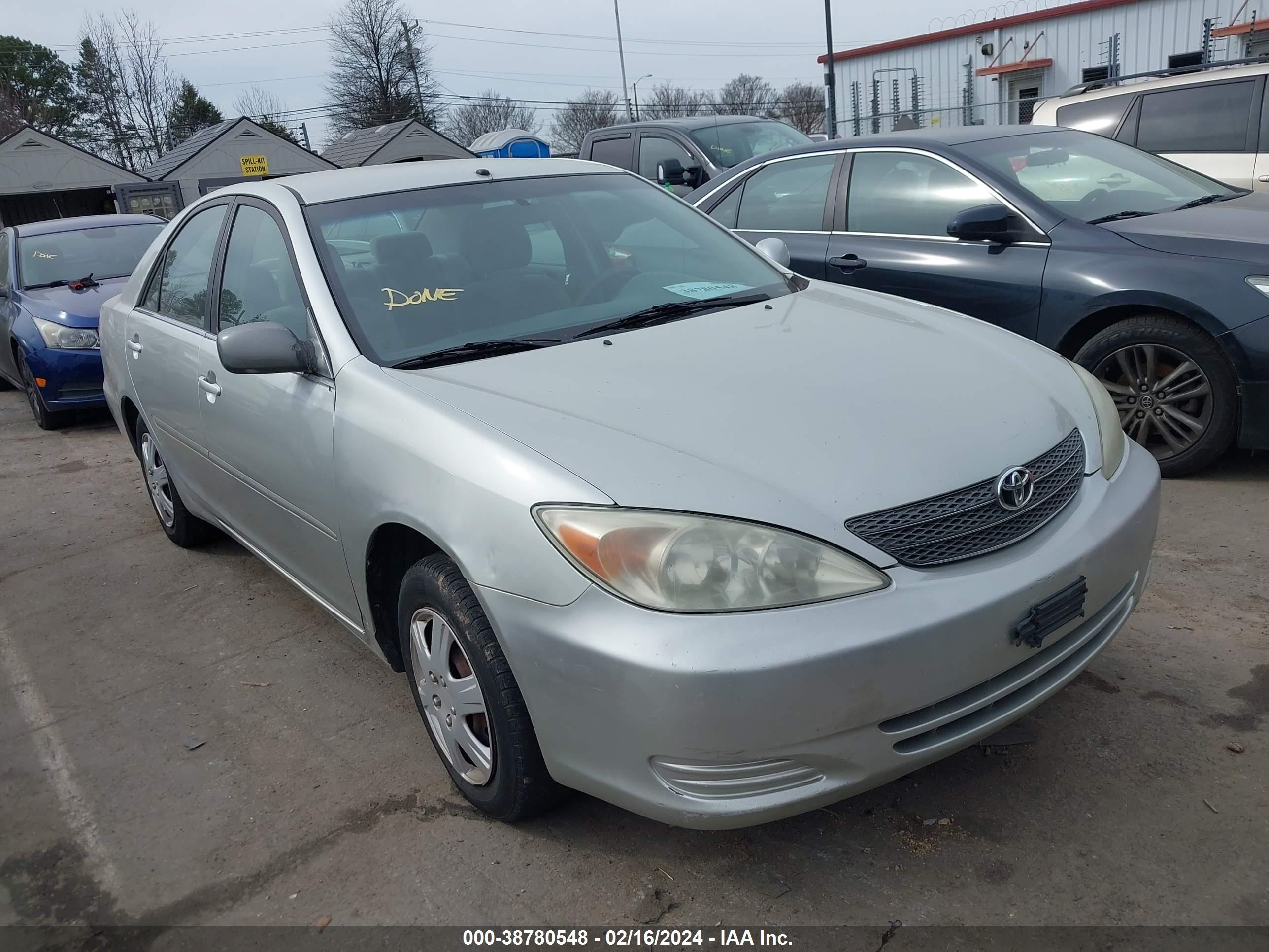 TOYOTA CAMRY 2002 jtdbe32k120096864