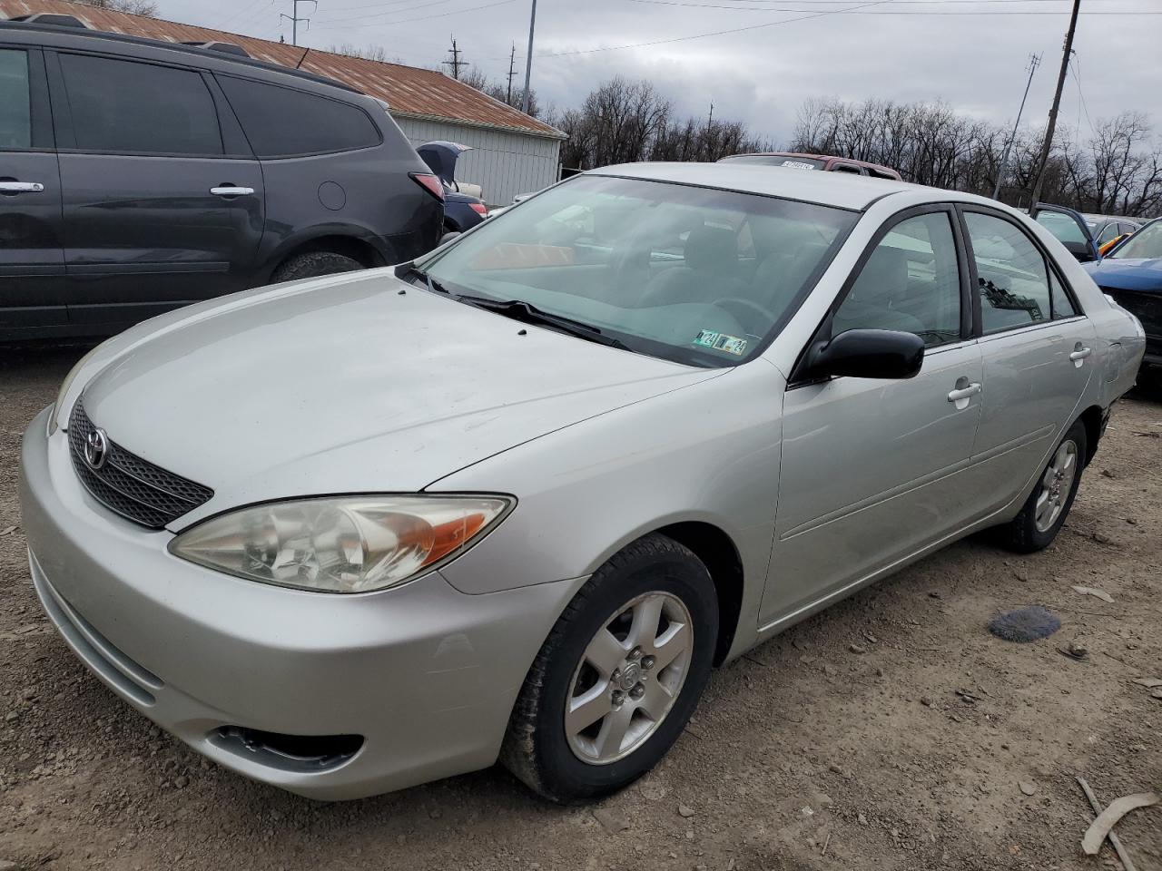 TOYOTA CAMRY 2003 jtdbe32k130221959