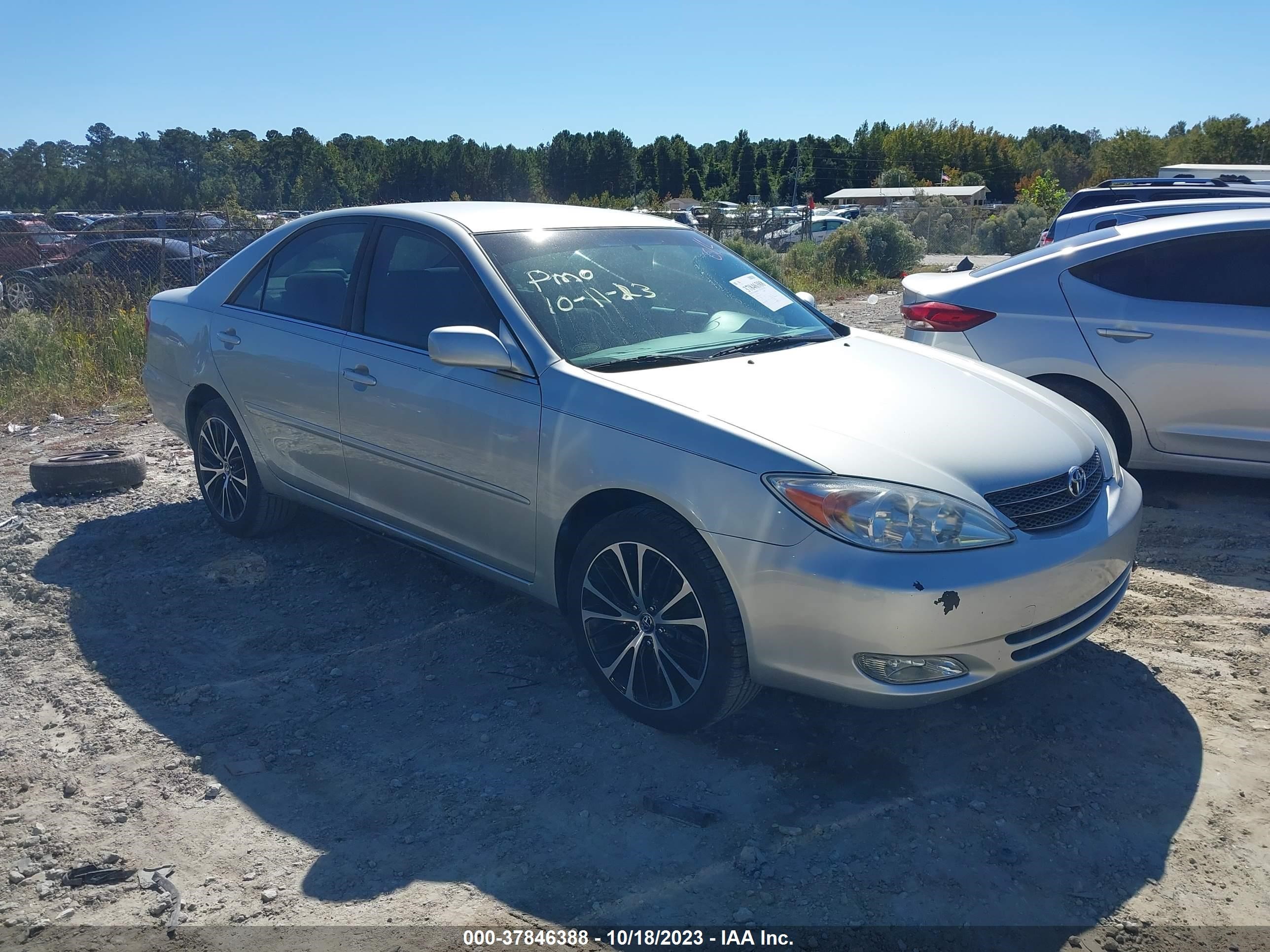 TOYOTA CAMRY 2004 jtdbe32k140259242