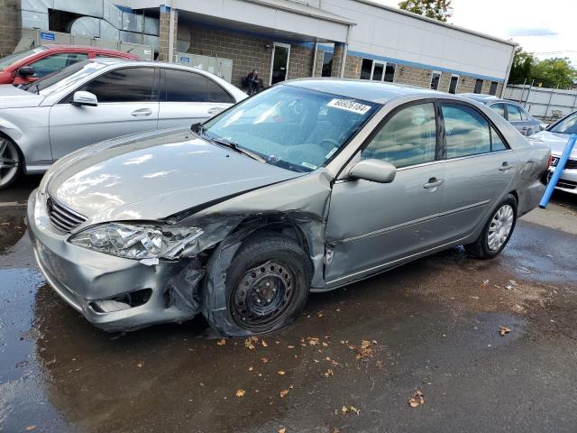 TOYOTA CAMRY LE 2006 jtdbe32k263047130