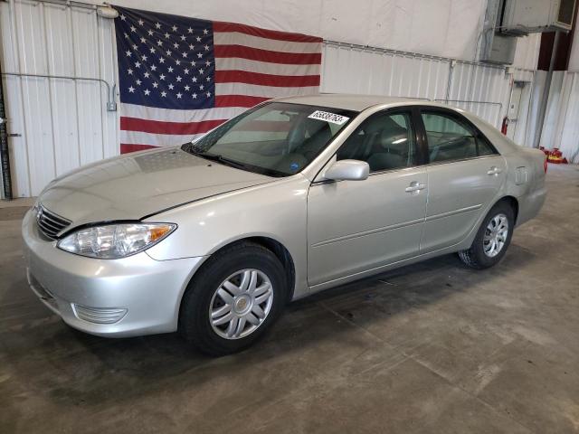 TOYOTA CAMRY LE 2006 jtdbe32k263057303