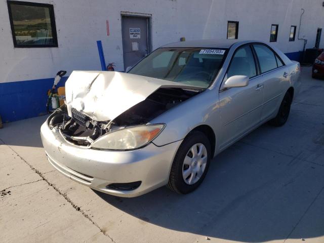 TOYOTA CAMRY 2002 jtdbe32k320093318