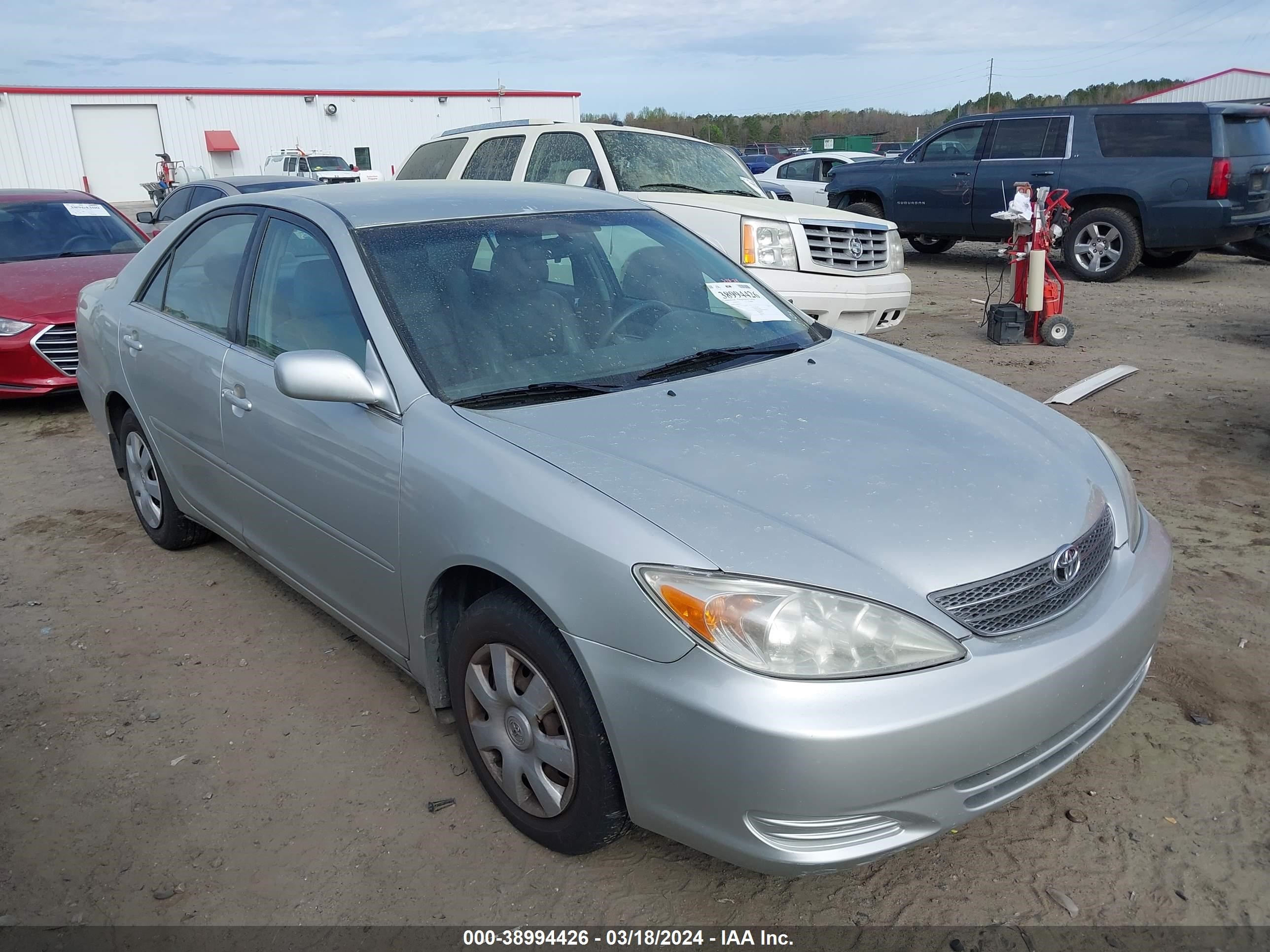 TOYOTA CAMRY 2002 jtdbe32k420013511