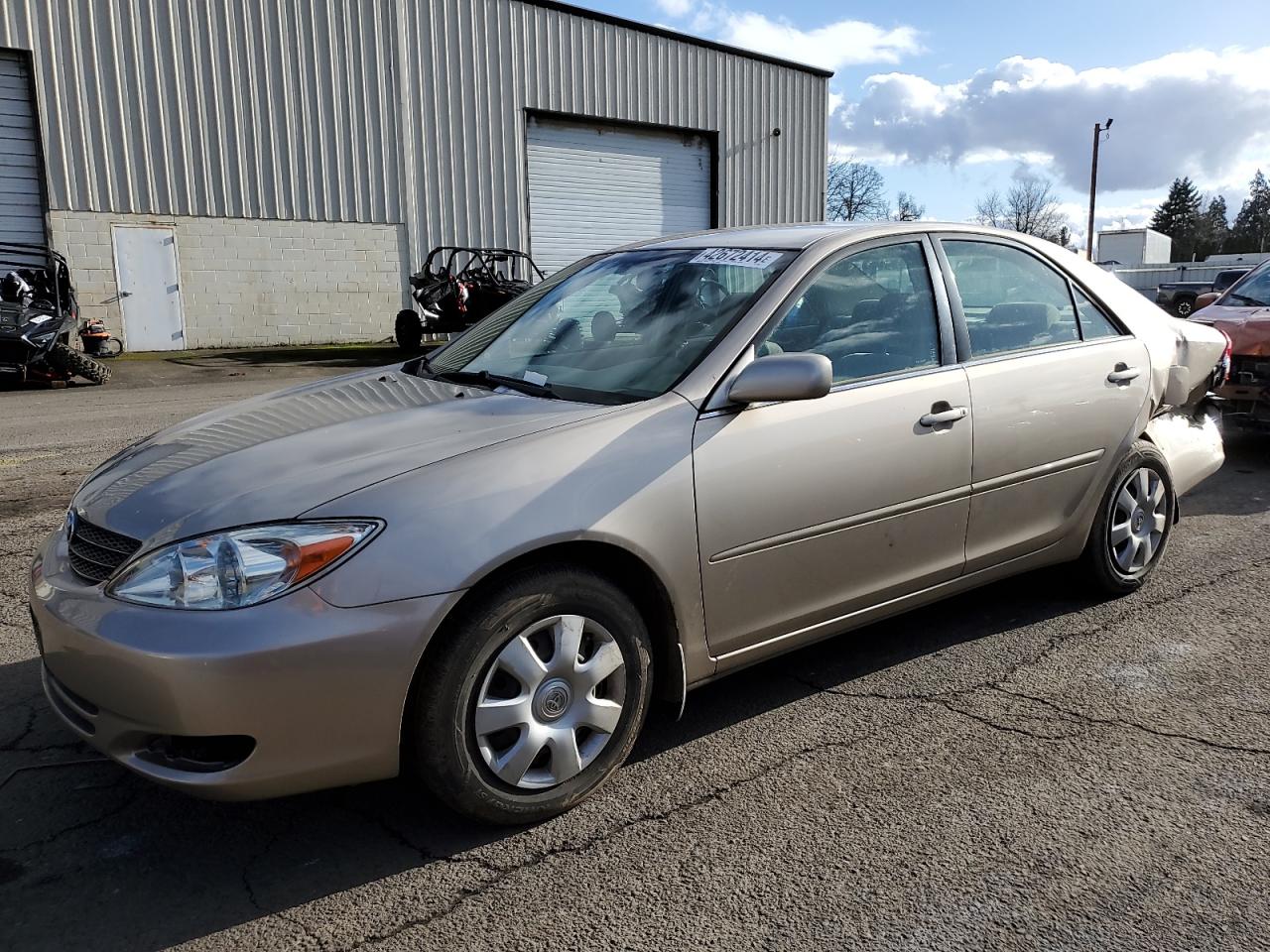 TOYOTA CAMRY 2002 jtdbe32k420028607