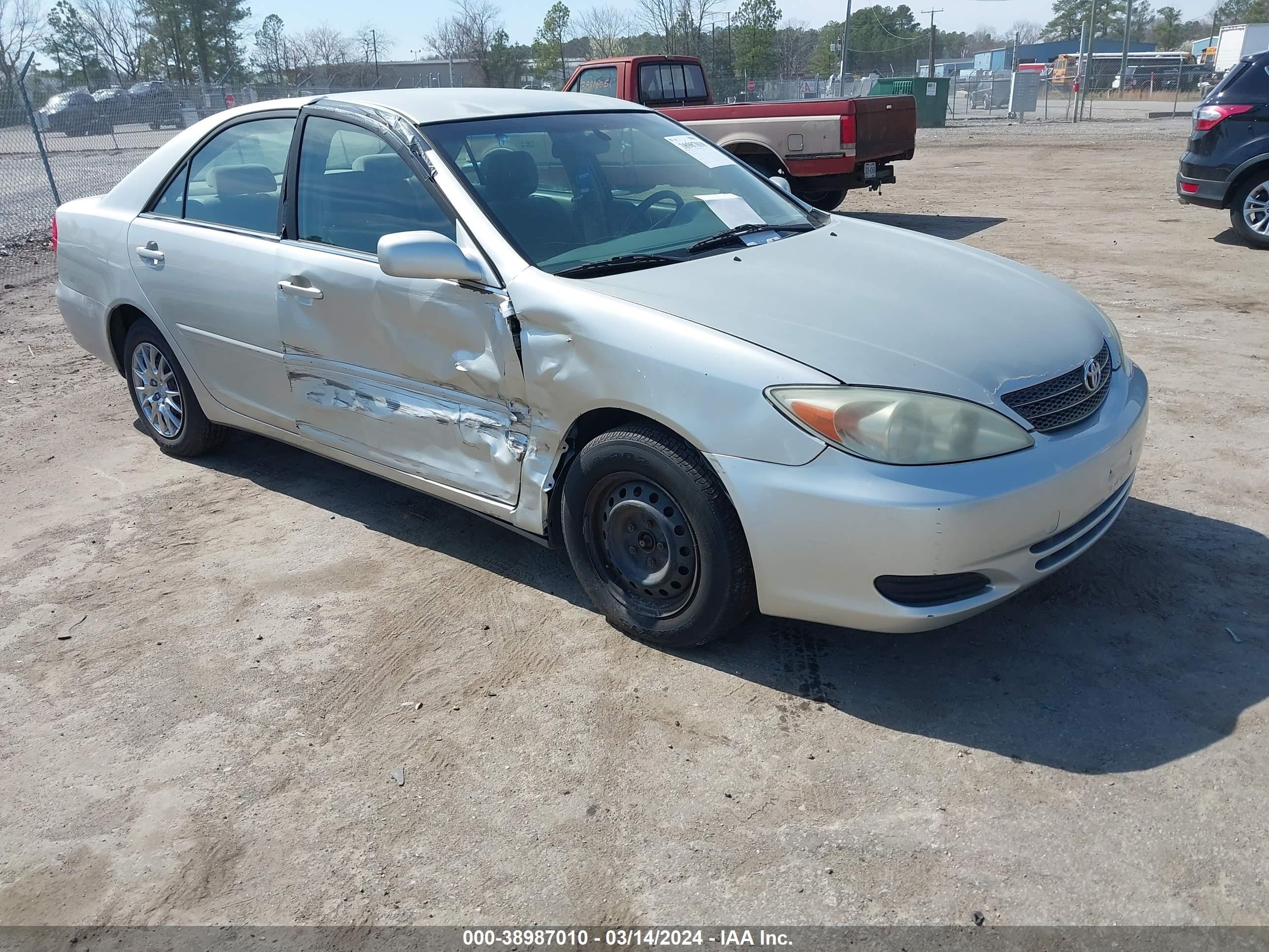 TOYOTA CAMRY 2003 jtdbe32k430230350