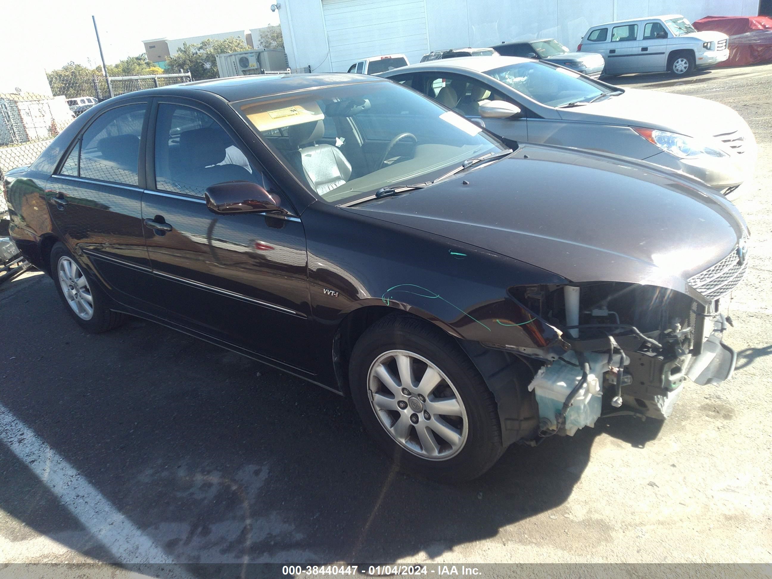 TOYOTA CAMRY 2004 jtdbe32k440282174