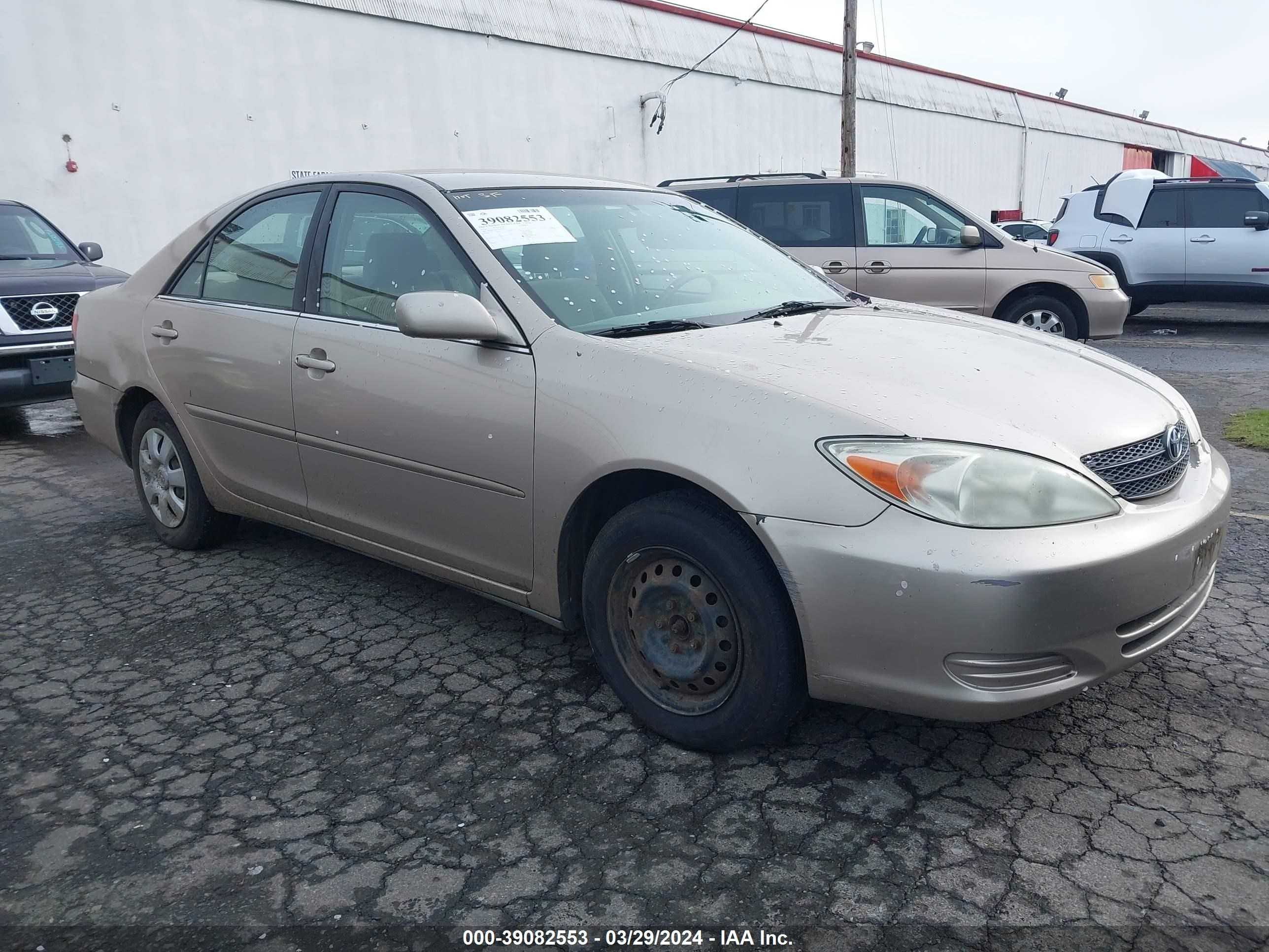 TOYOTA CAMRY 2004 jtdbe32k440294163