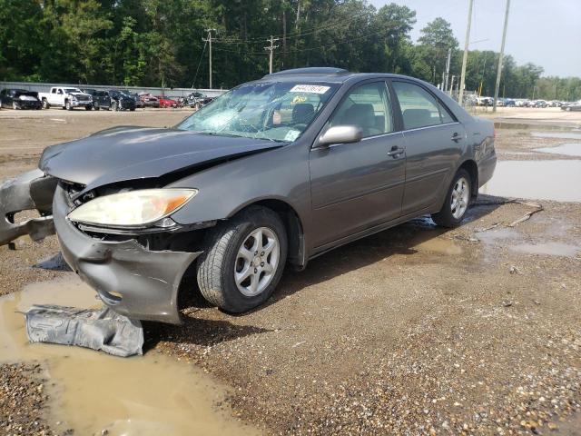 TOYOTA CAMRY LE 2002 jtdbe32k520041849