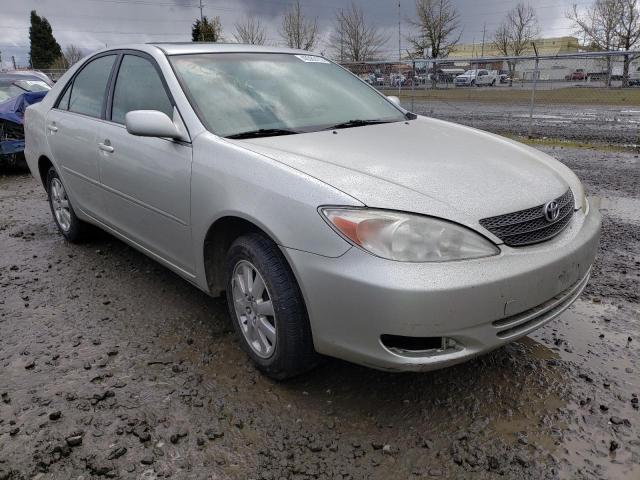 TOYOTA CAMRY LE 2002 jtdbe32k520115903