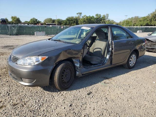 TOYOTA CAMRY LE 2006 jtdbe32k563065279