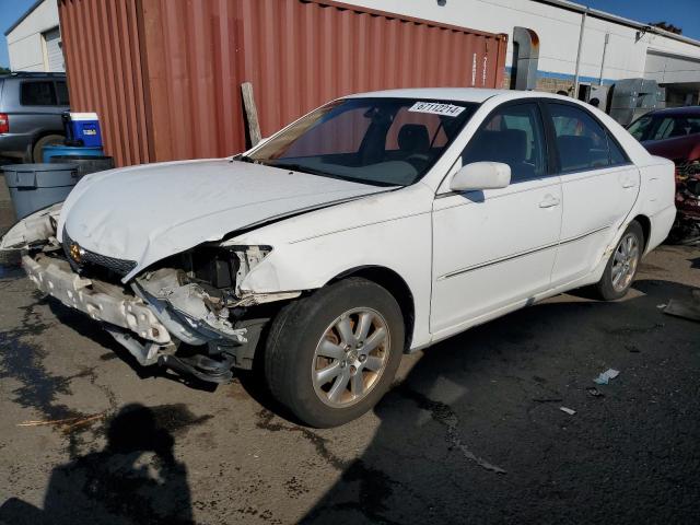 TOYOTA CAMRY LE 2002 jtdbe32k620048535