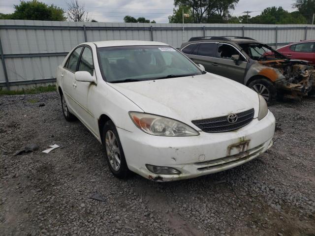 TOYOTA CAMRY LE 2004 jtdbe32k640245532