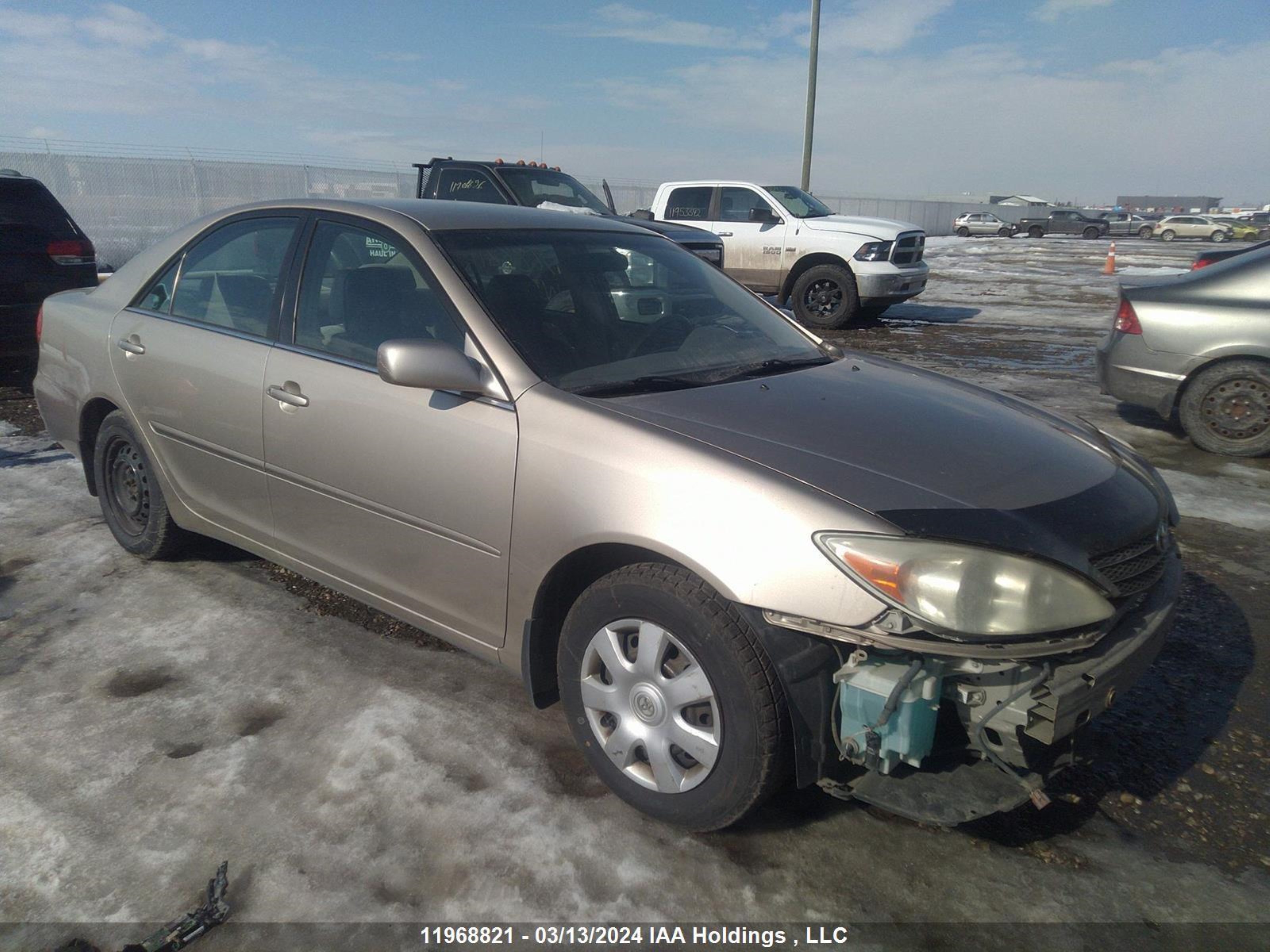 TOYOTA CAMRY 2002 jtdbe32k720134761