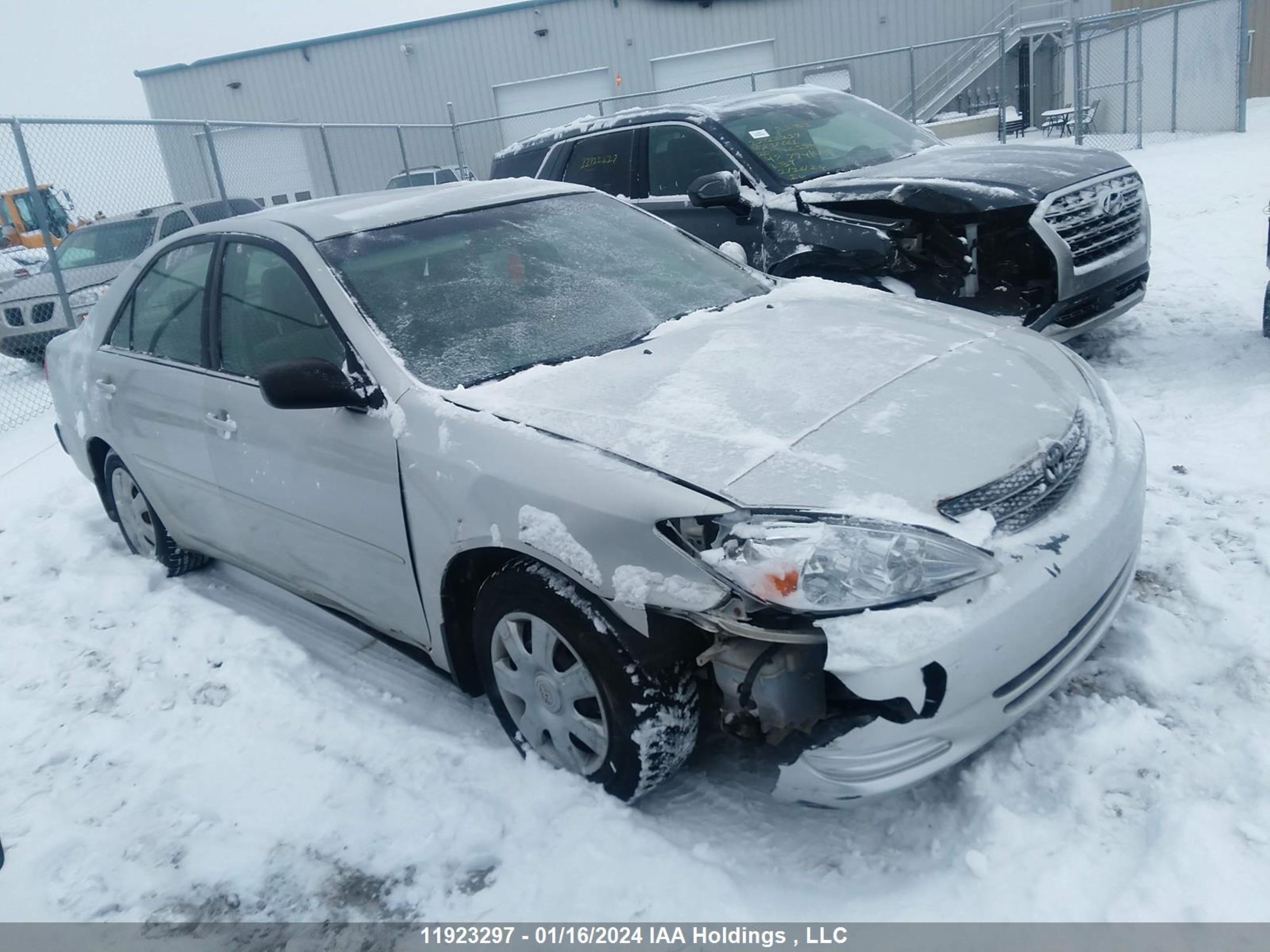 TOYOTA CAMRY 2002 jtdbe32k820088406