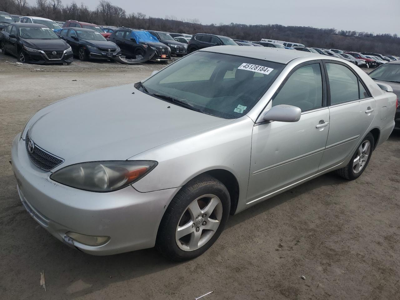 TOYOTA CAMRY 2002 jtdbe32k820127463