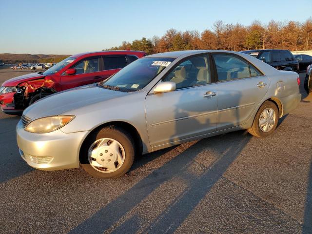 TOYOTA CAMRY 2006 jtdbe32k863063364