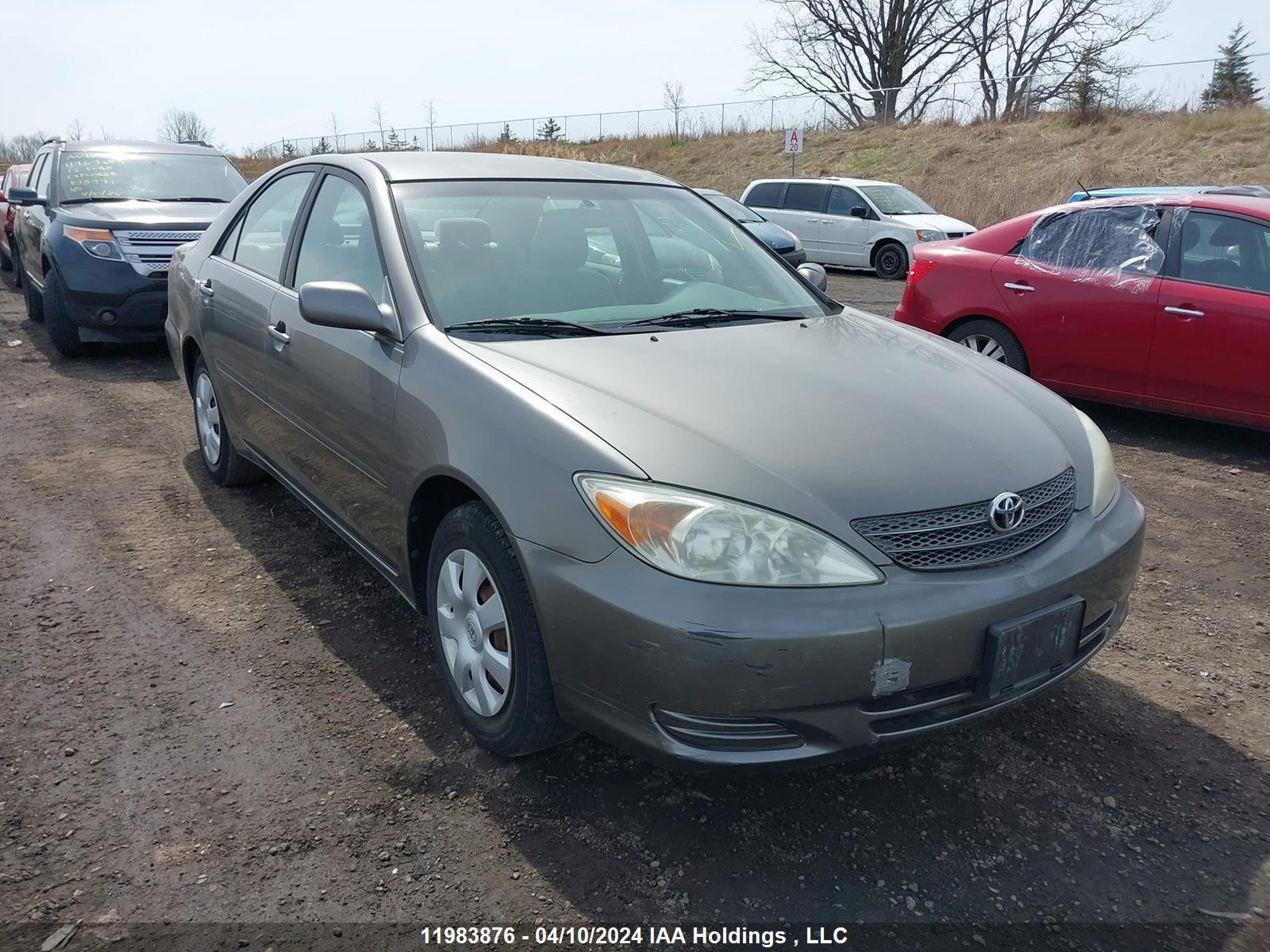 TOYOTA CAMRY 2002 jtdbe32k920026321