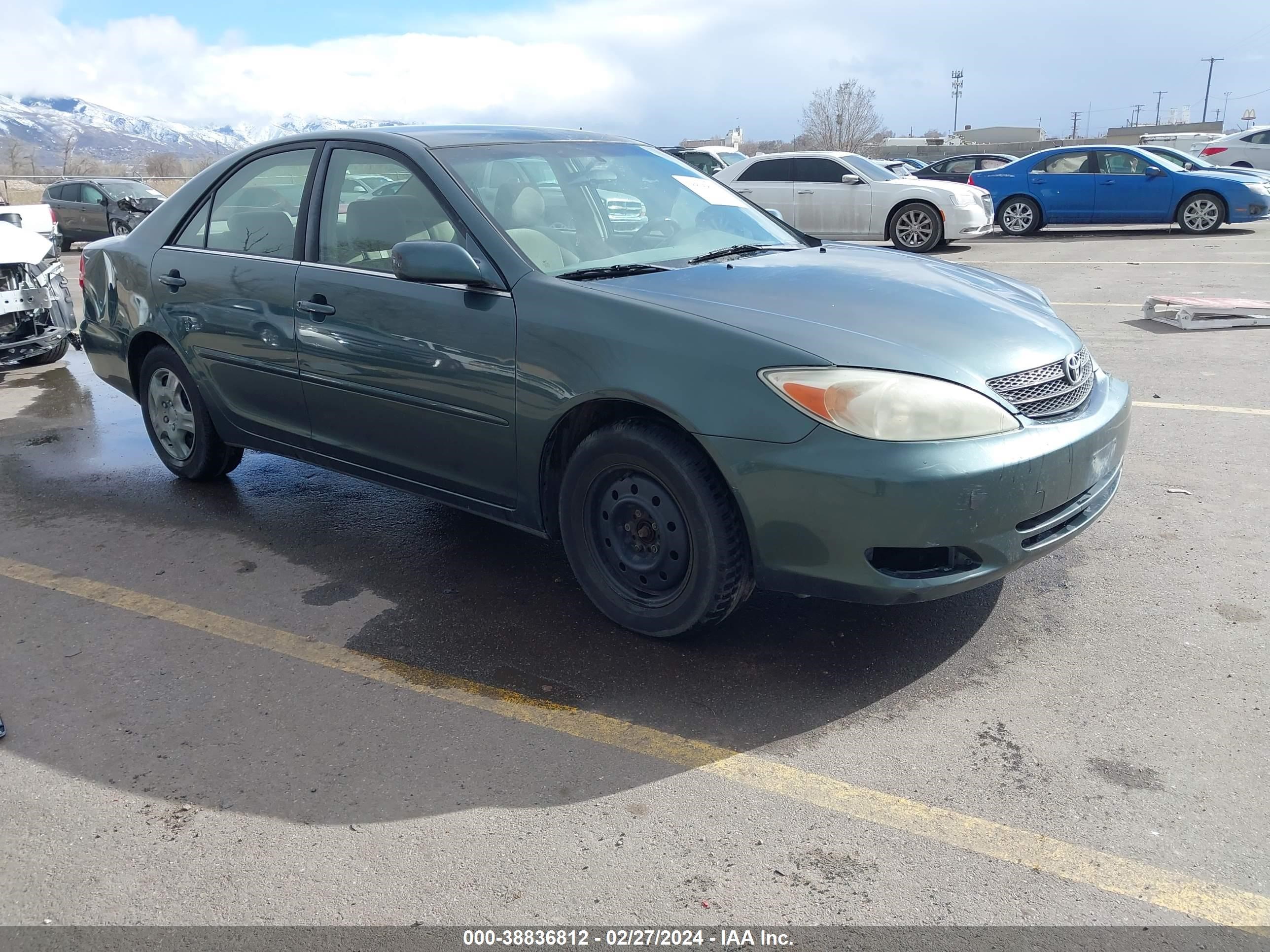 TOYOTA CAMRY 2002 jtdbe32k920104838