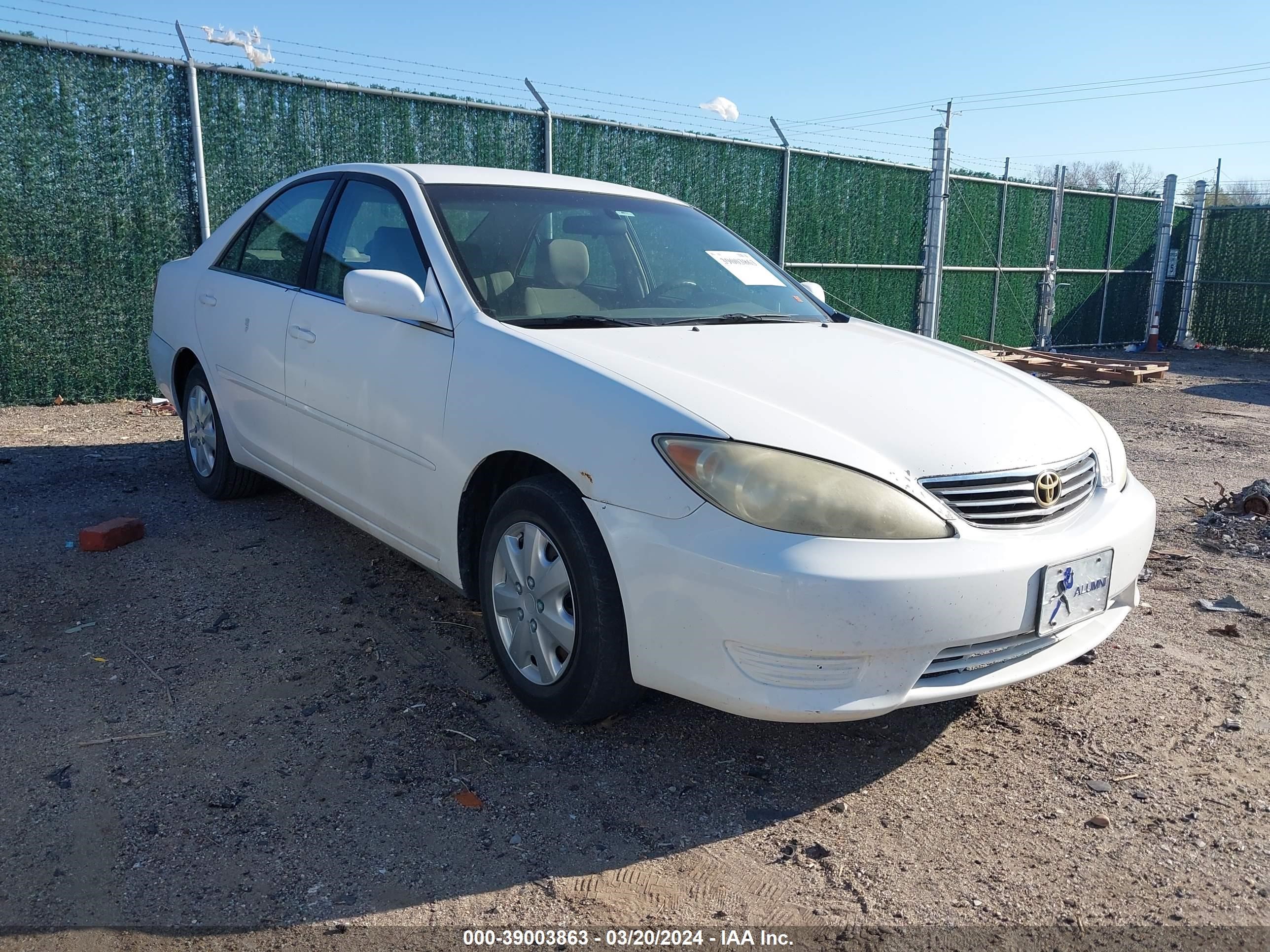 TOYOTA CAMRY 2006 jtdbe32k963056374