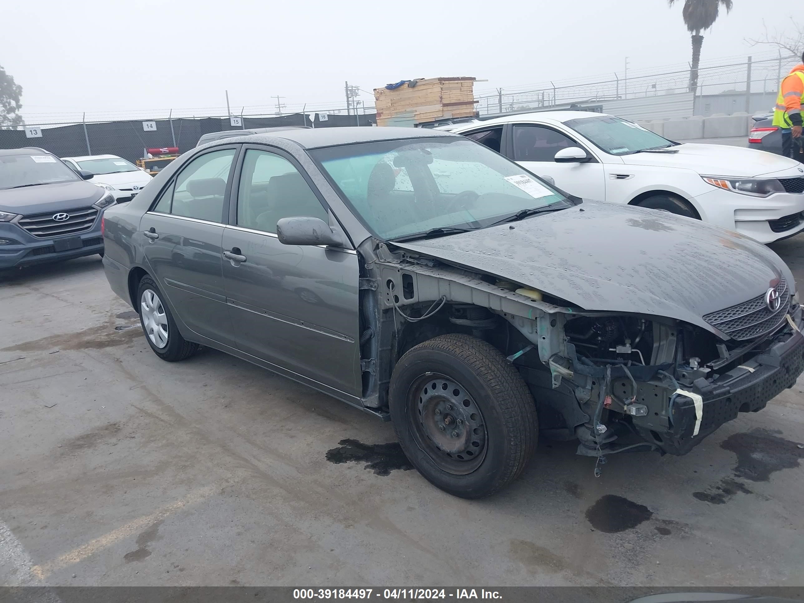 TOYOTA CAMRY 2002 jtdbe32kx20045217